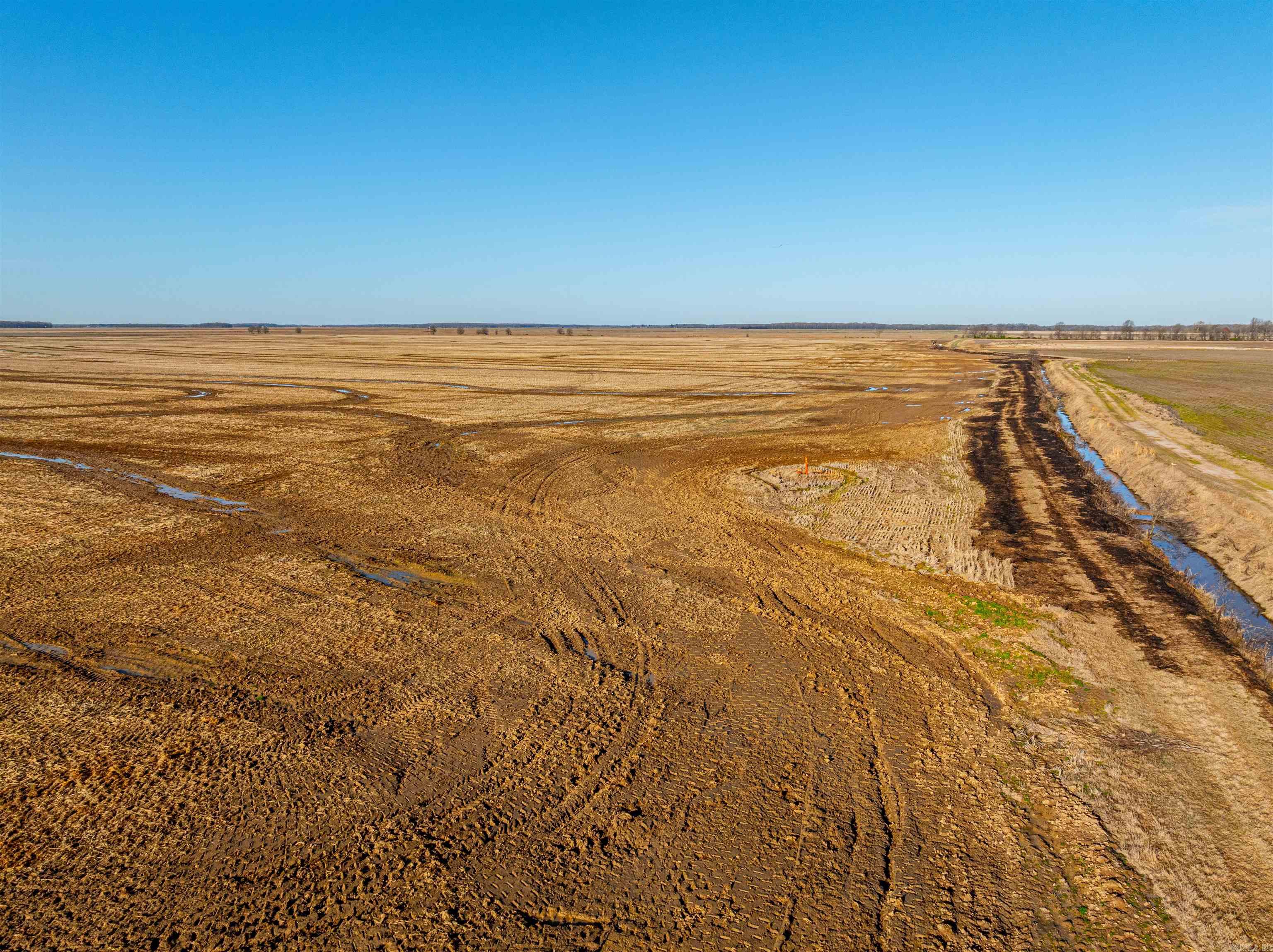 Metes & Bounds - Farm