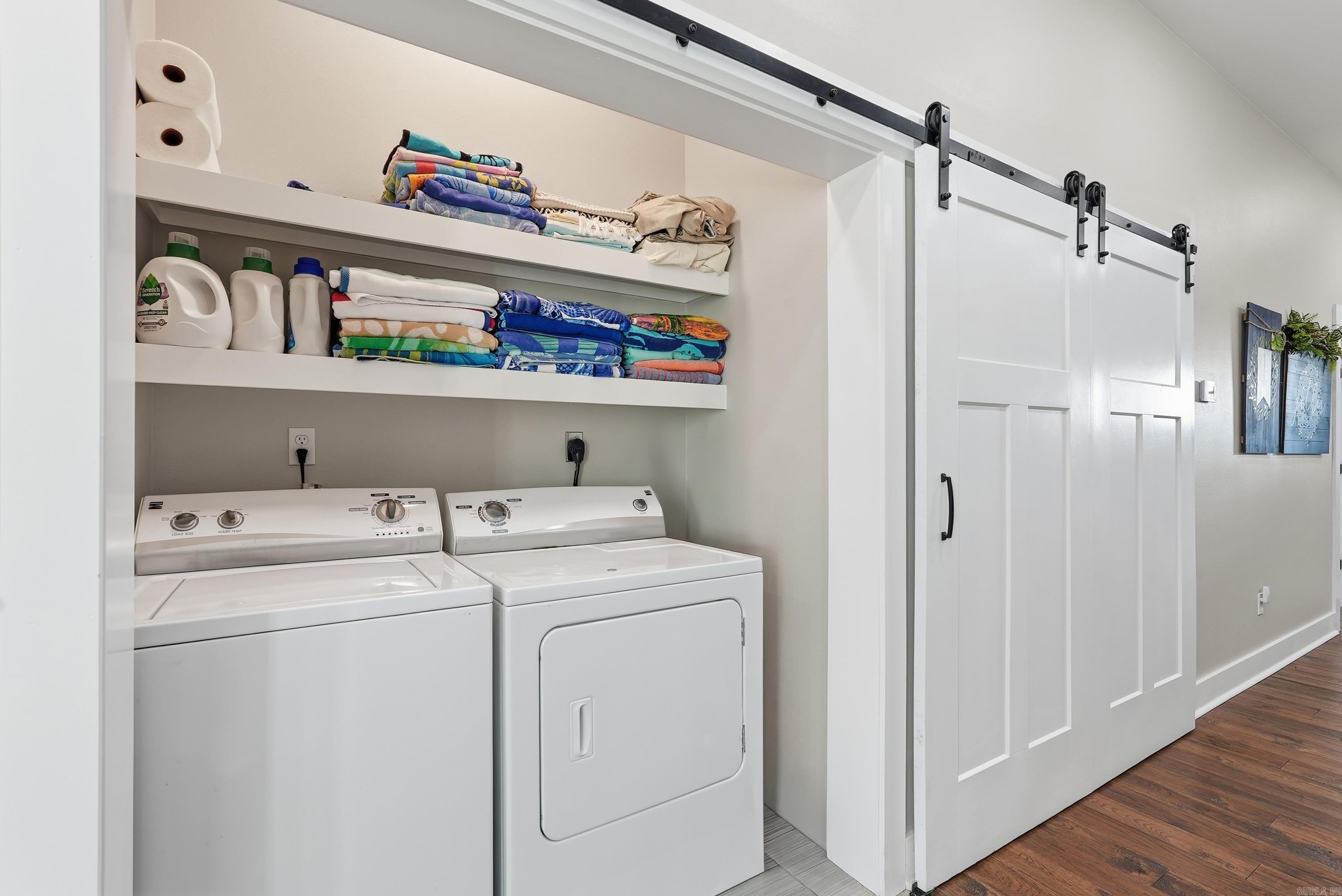 Watersedge Estates - Residential