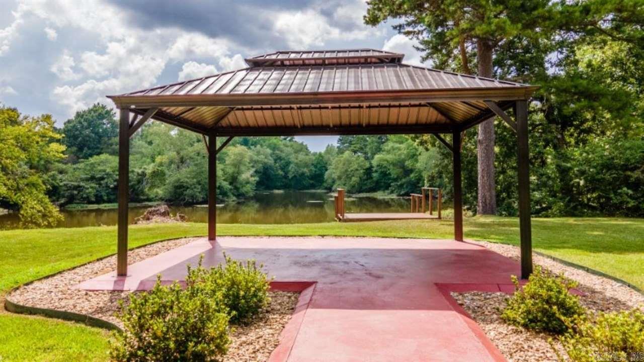 Independence Farms - Residential Lease