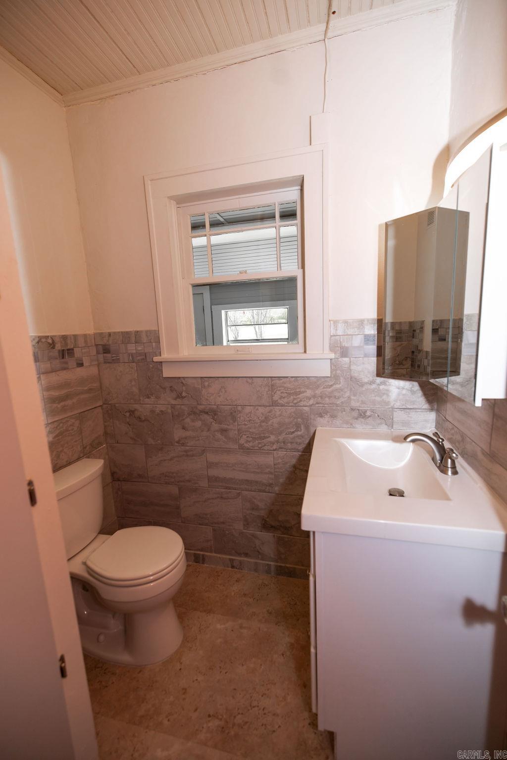 Clinton Original - Residential