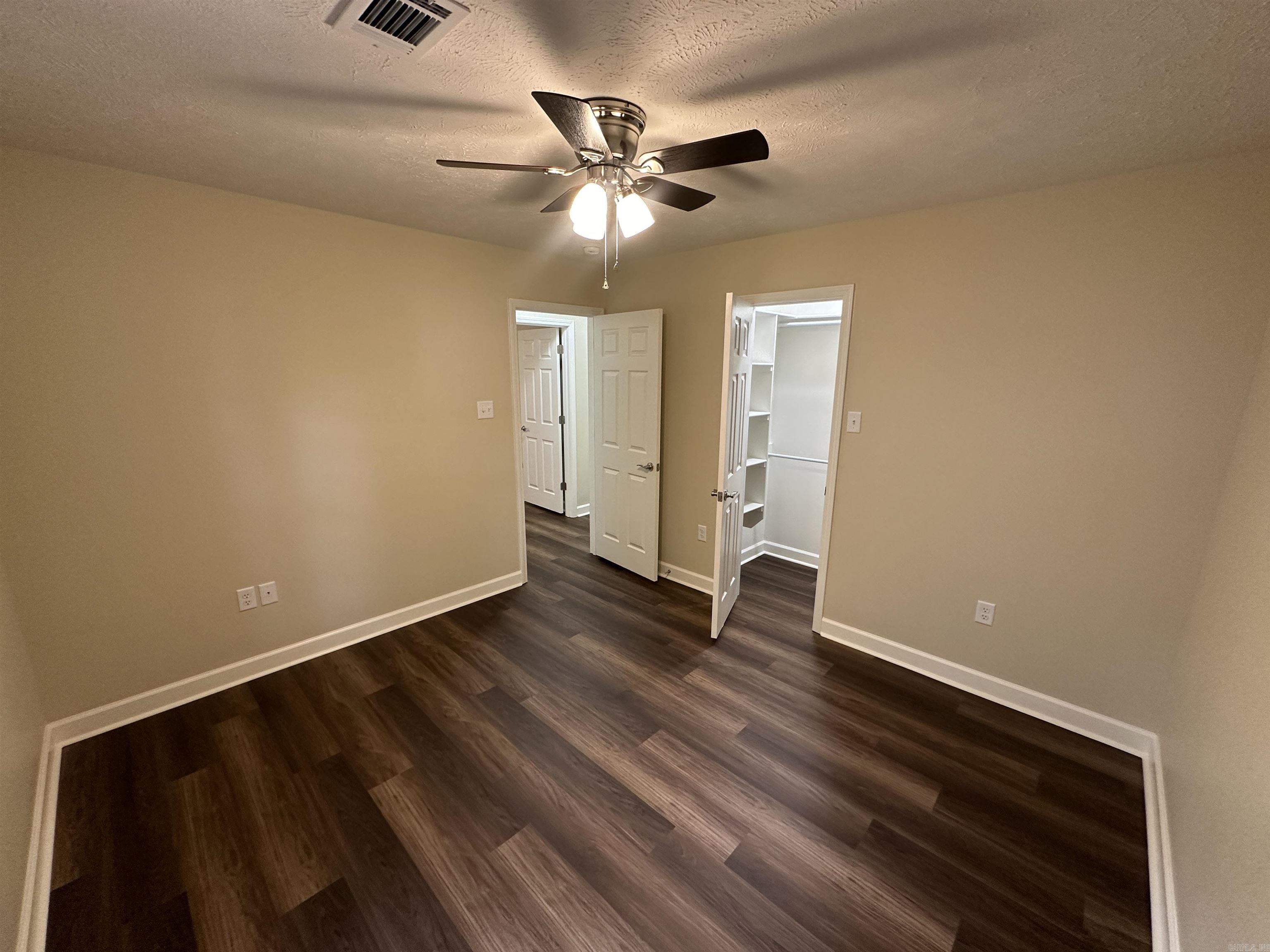 BAINBRIDGE - Residential