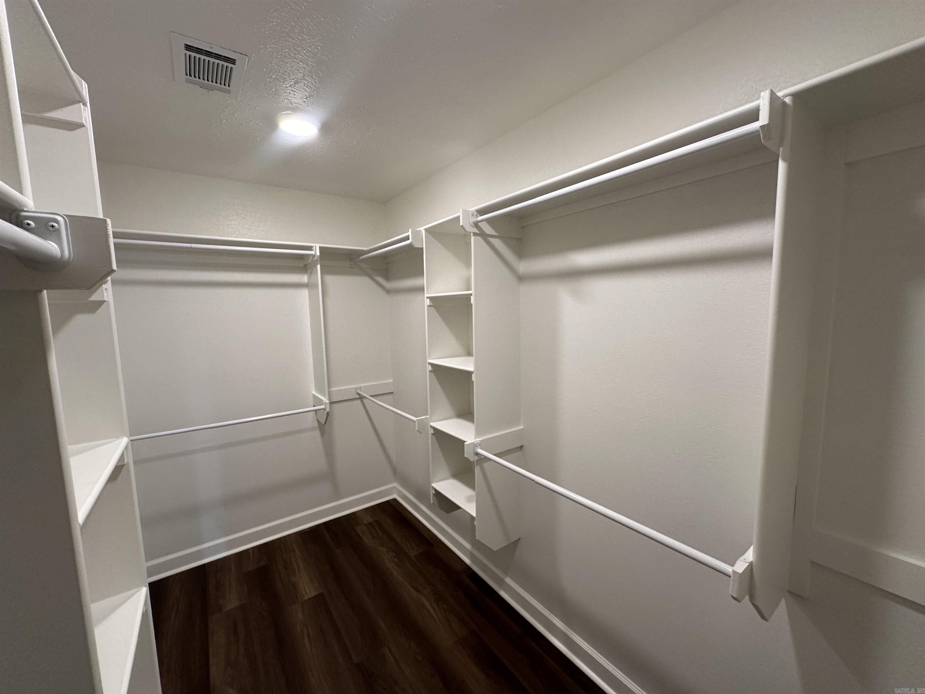 BAINBRIDGE - Residential