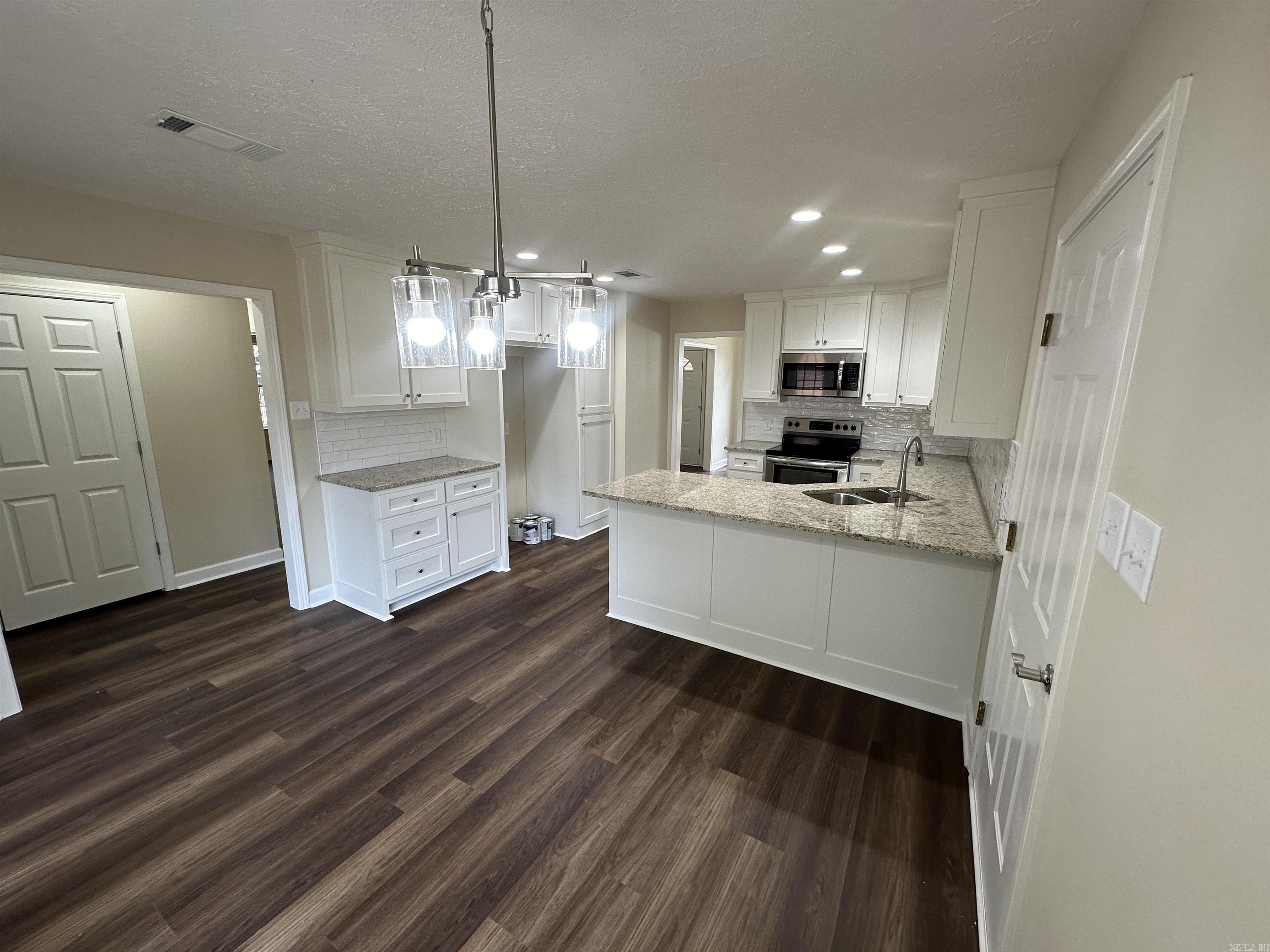 BAINBRIDGE - Residential