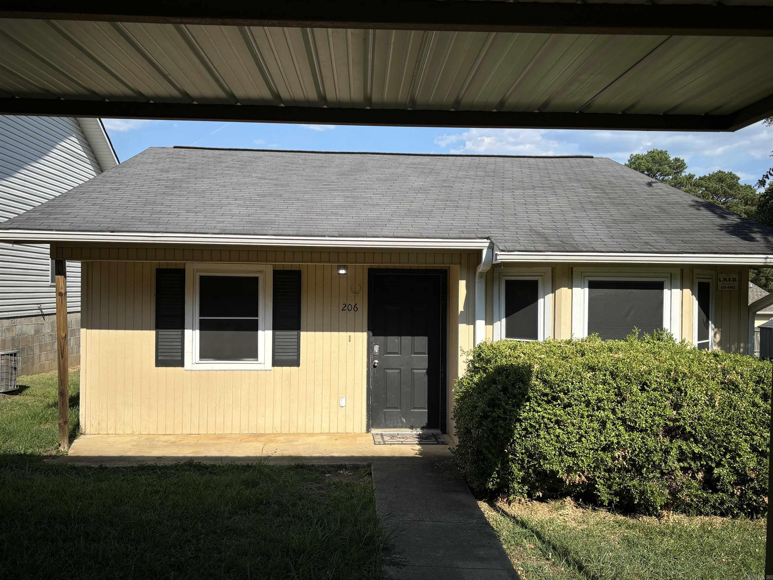 Rocky Reef #1 - Residential