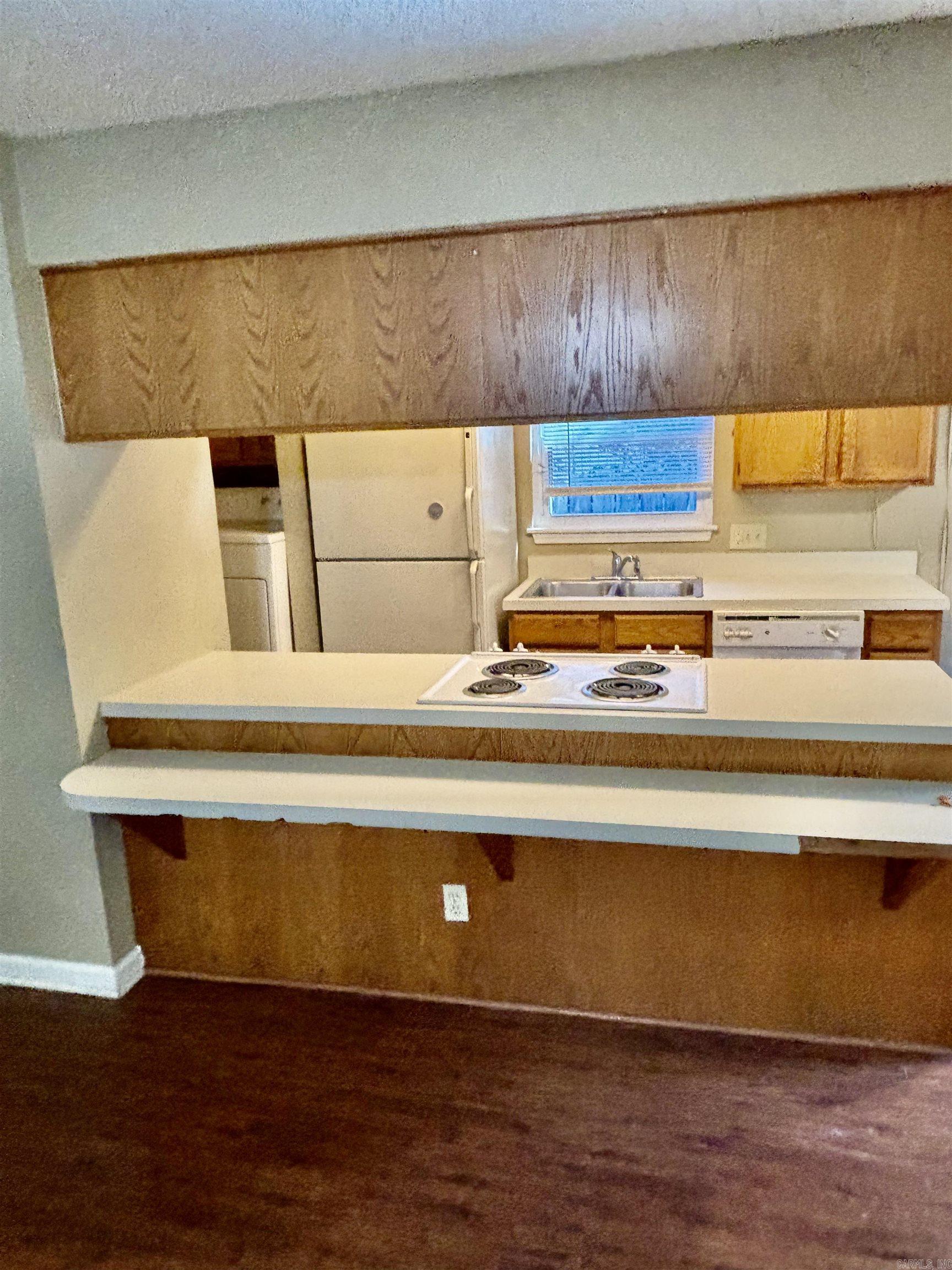 Rocky Reef #1 - Residential