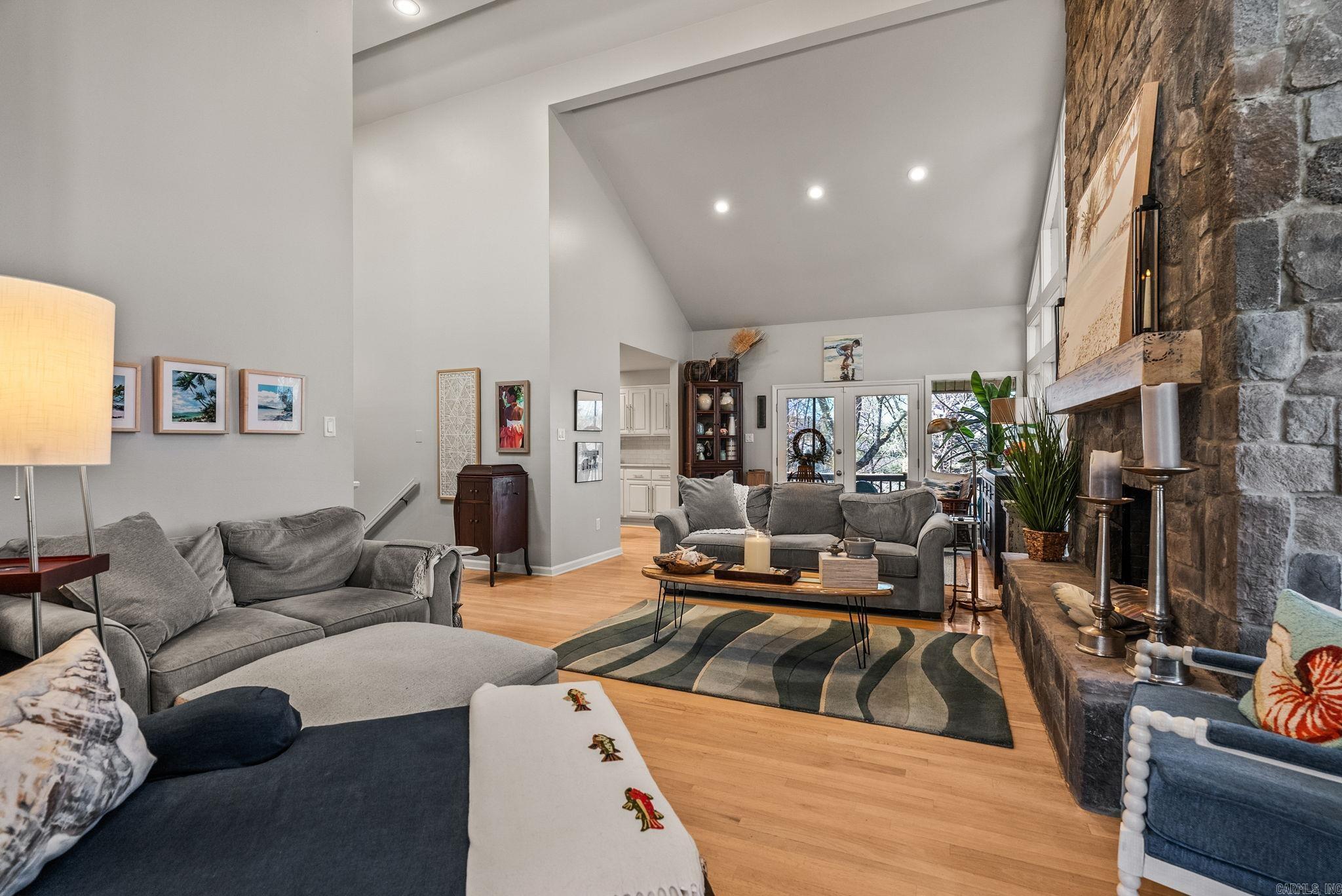 HENDRIXSON - Residential