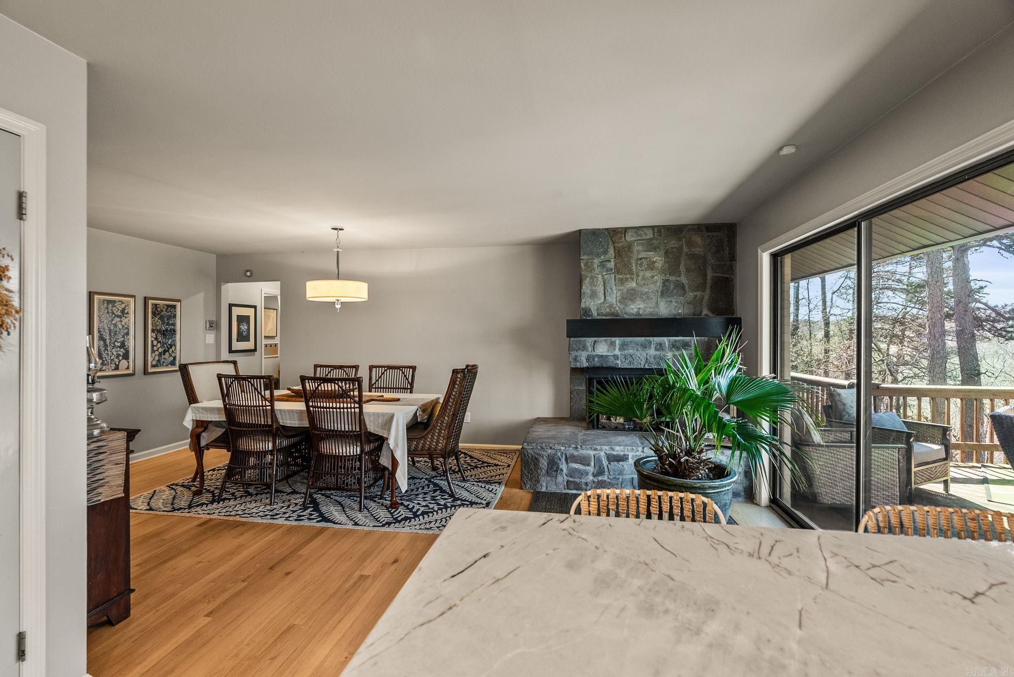 HENDRIXSON - Residential