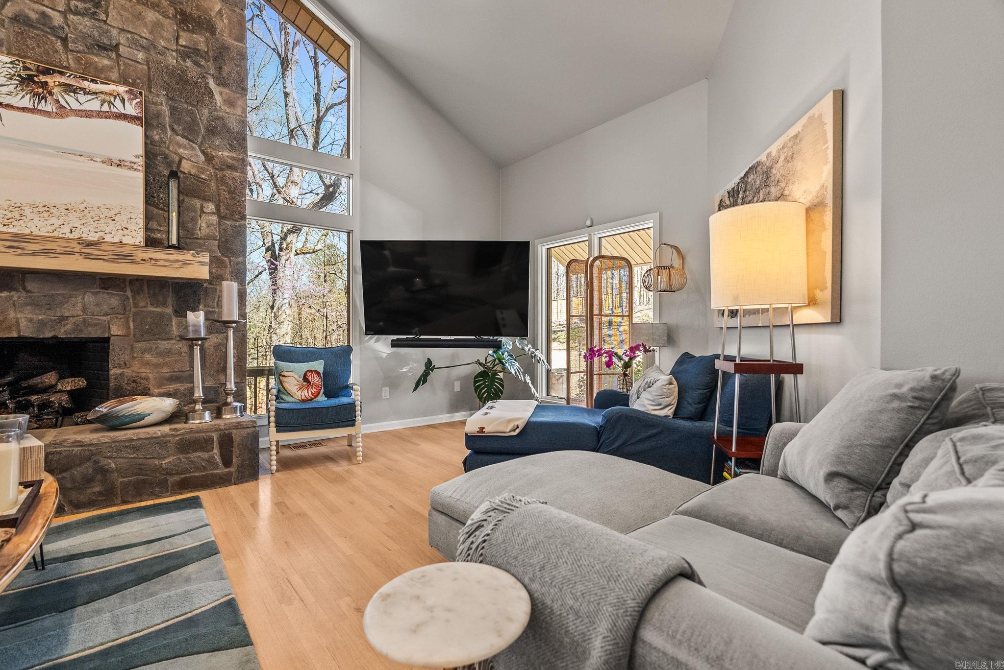 HENDRIXSON - Residential