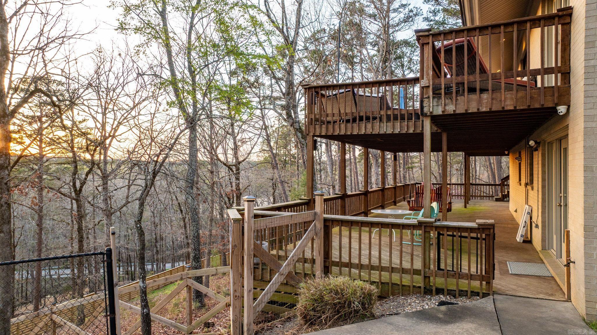 HENDRIXSON - Residential