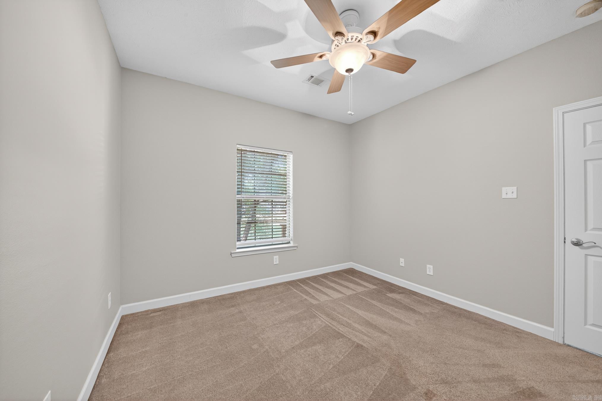 MAGNESS CREEK NORTH - Residential