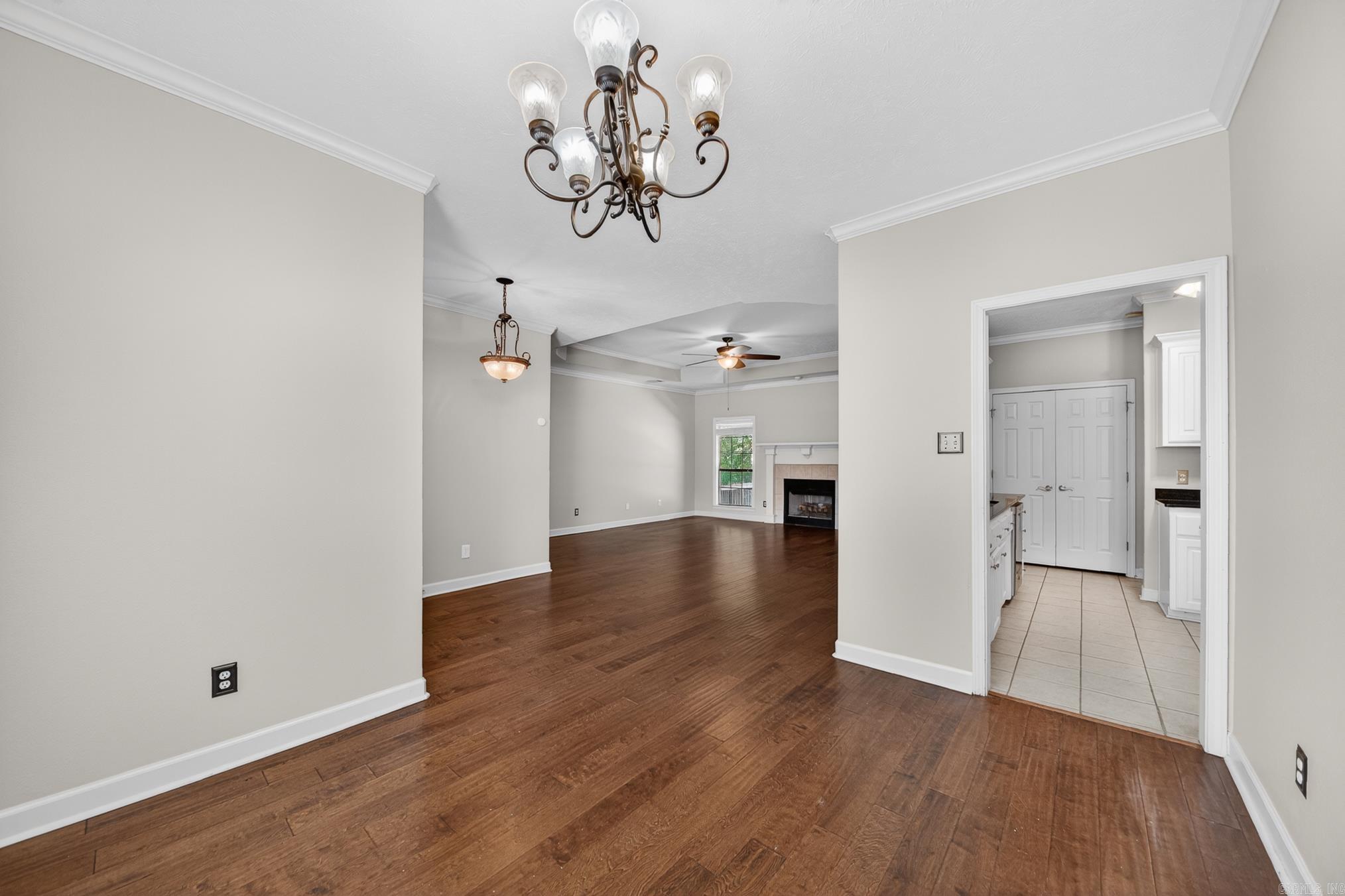 MAGNESS CREEK NORTH - Residential