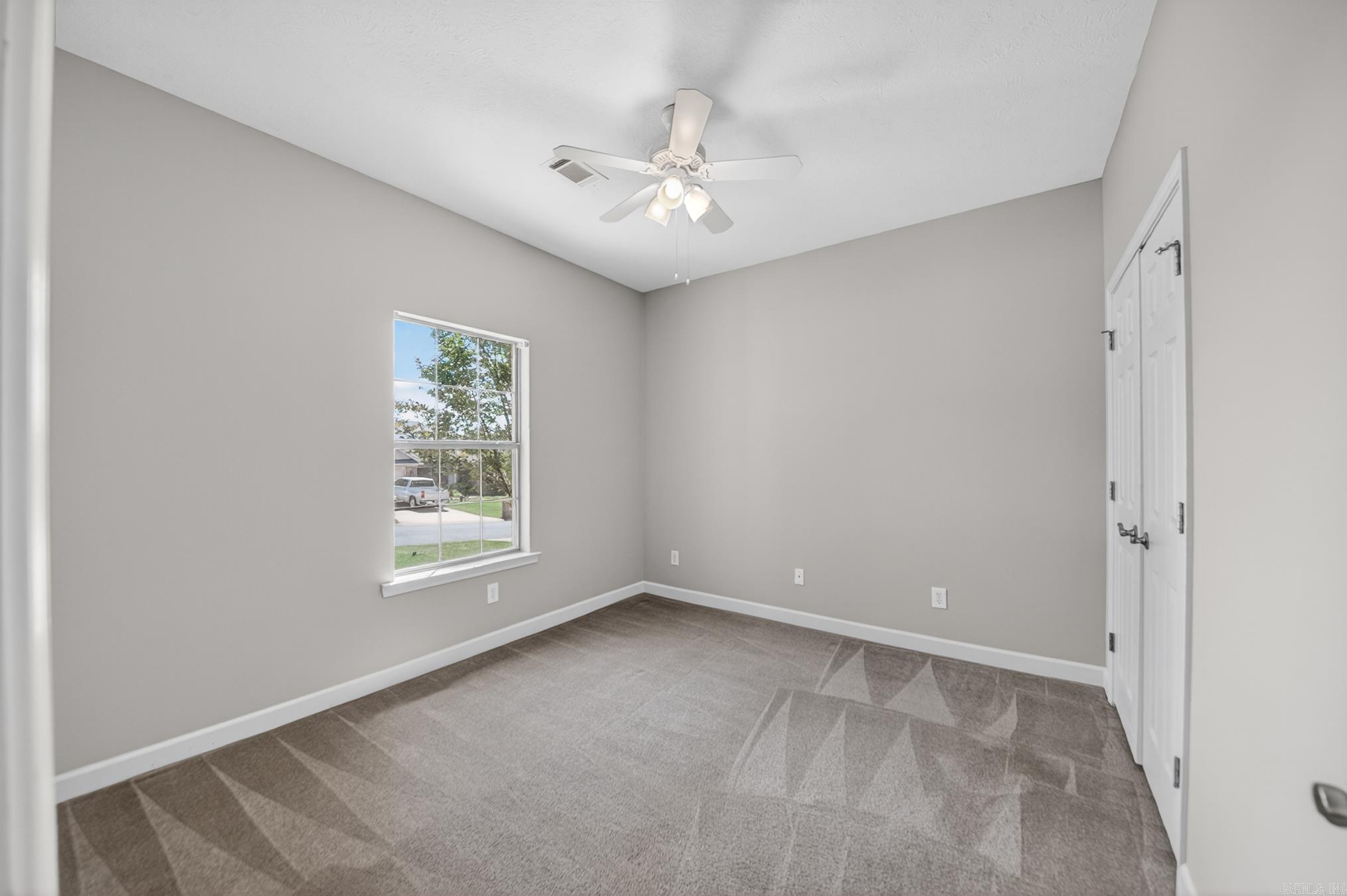 MAGNESS CREEK NORTH - Residential
