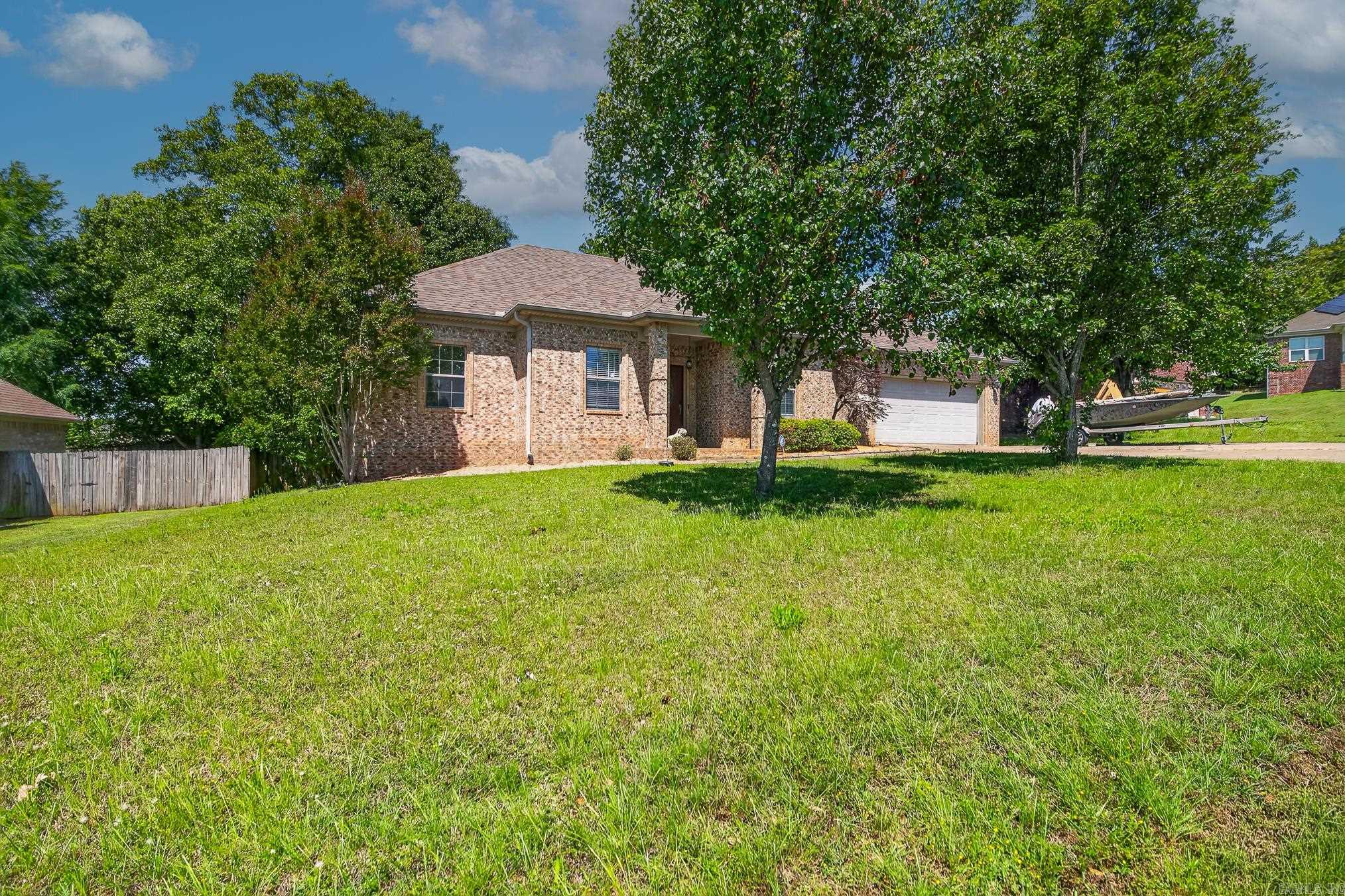 MAGNESS CREEK NORTH - Residential