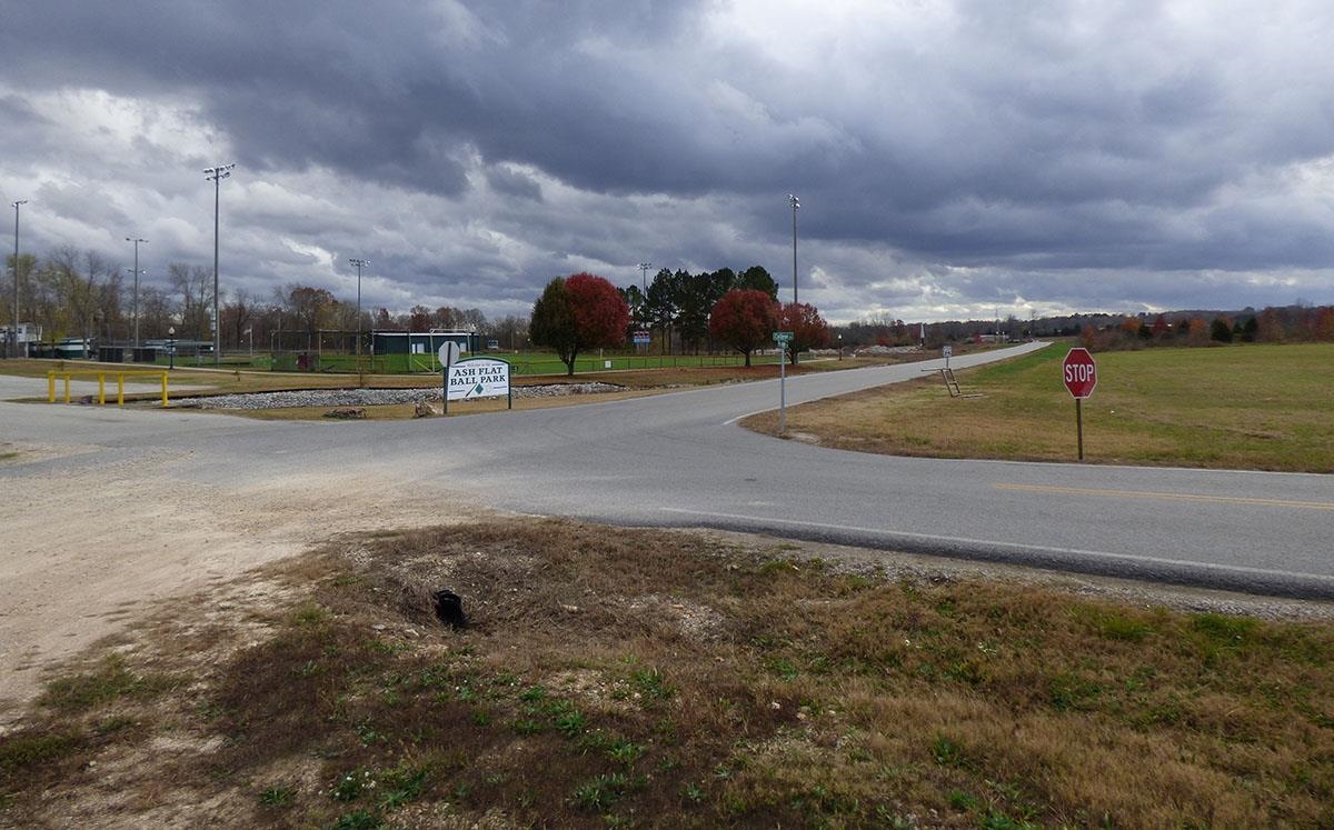 Metes & Bounds - Commercial Sale