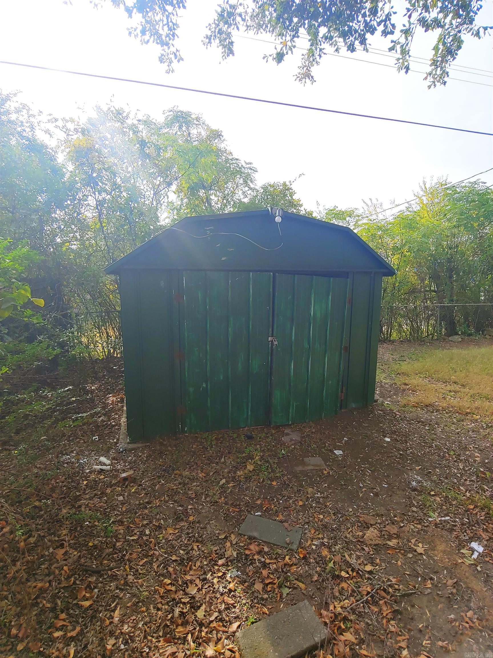 Schoolwood - Residential Lease