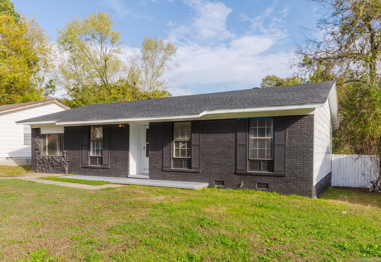 Lake View - Residential