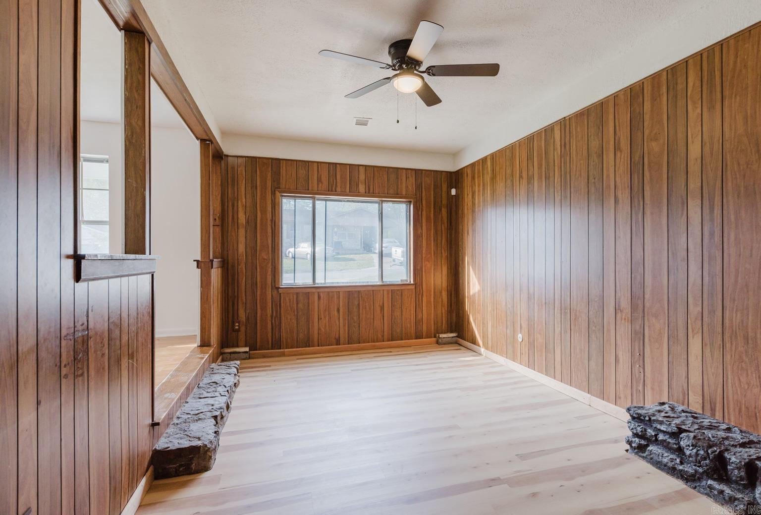 Lake View - Residential