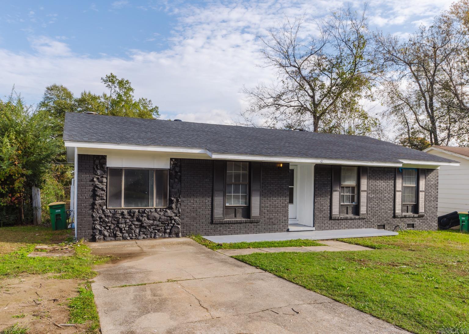 Lake View - Residential