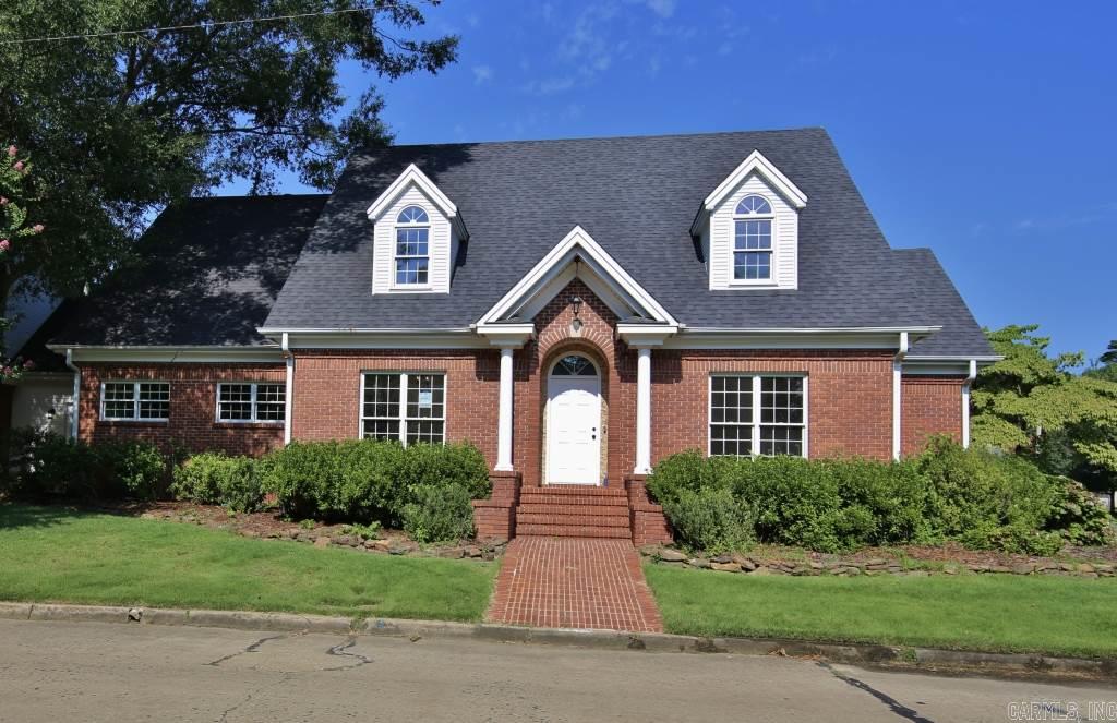 Wonderful opportunity in the Heights. Newly updated home w/ 3 car garage!  The master suite, guest room & bath on main level w/ 2BR & large BA upstairs along w/2 bonus rooms.  Over the 3 car garage is another large BR & BA or could be an office, studio, playroom or guest space.  This home is low maintenance - all brick, new roof, new windows, new HVAC, HWH, new appliances, paint, carpet & refinished HWDS.  There are many options for luxury living & enjoying this nicely updated home in great location!