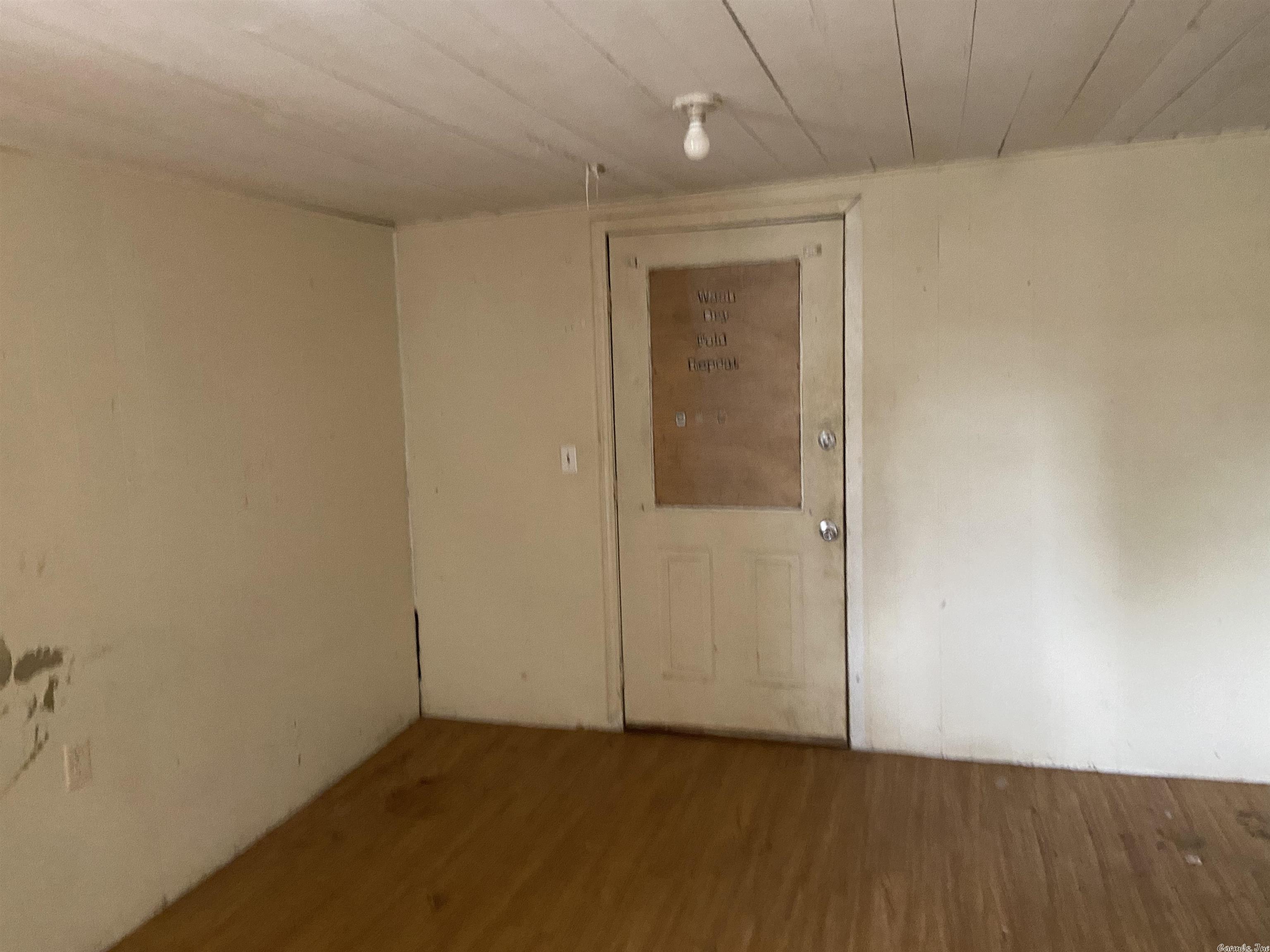 Metes & Bounds - Residential