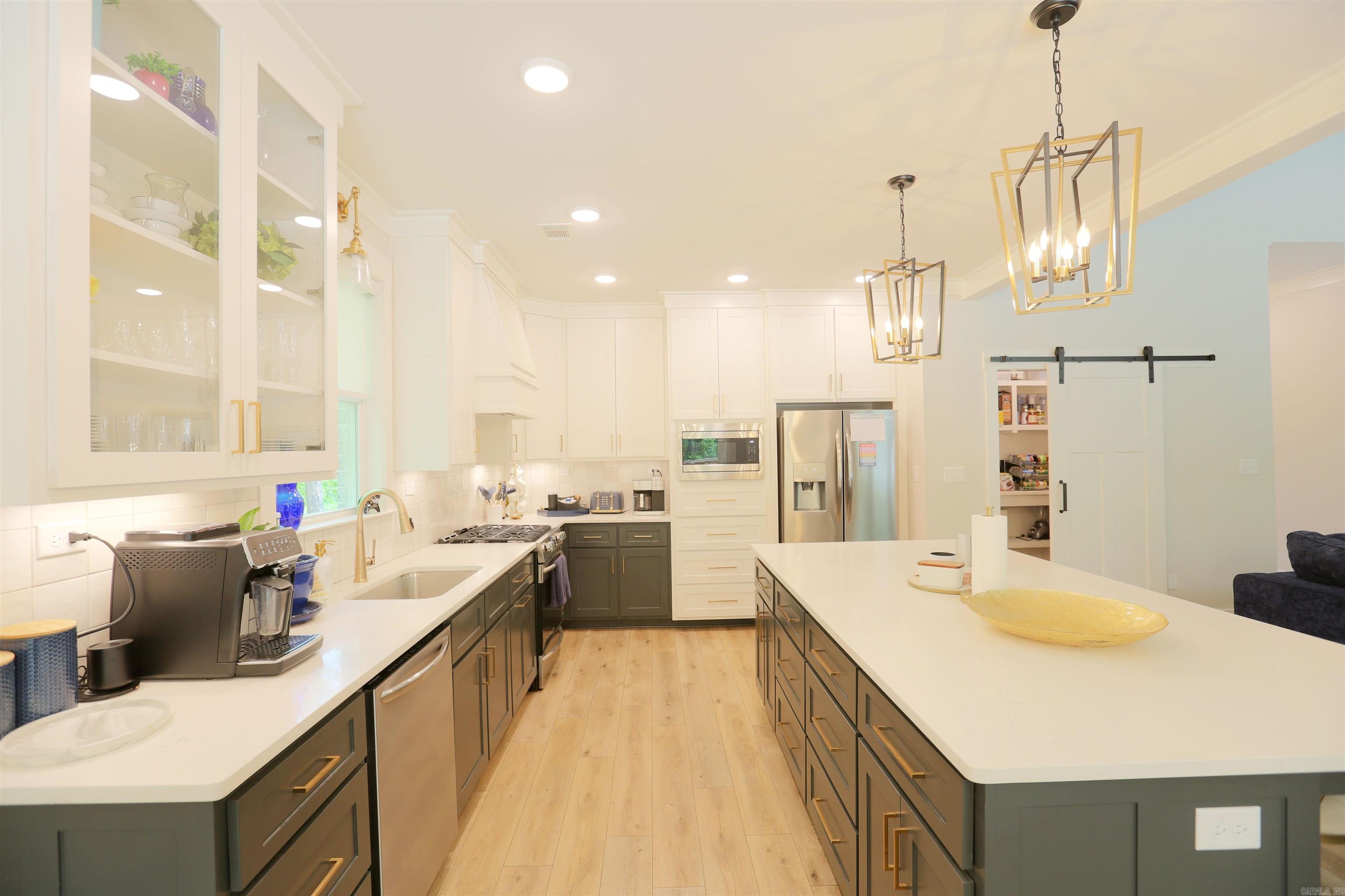 CHENAL VALLEY "CAUREL COURT" - Residential