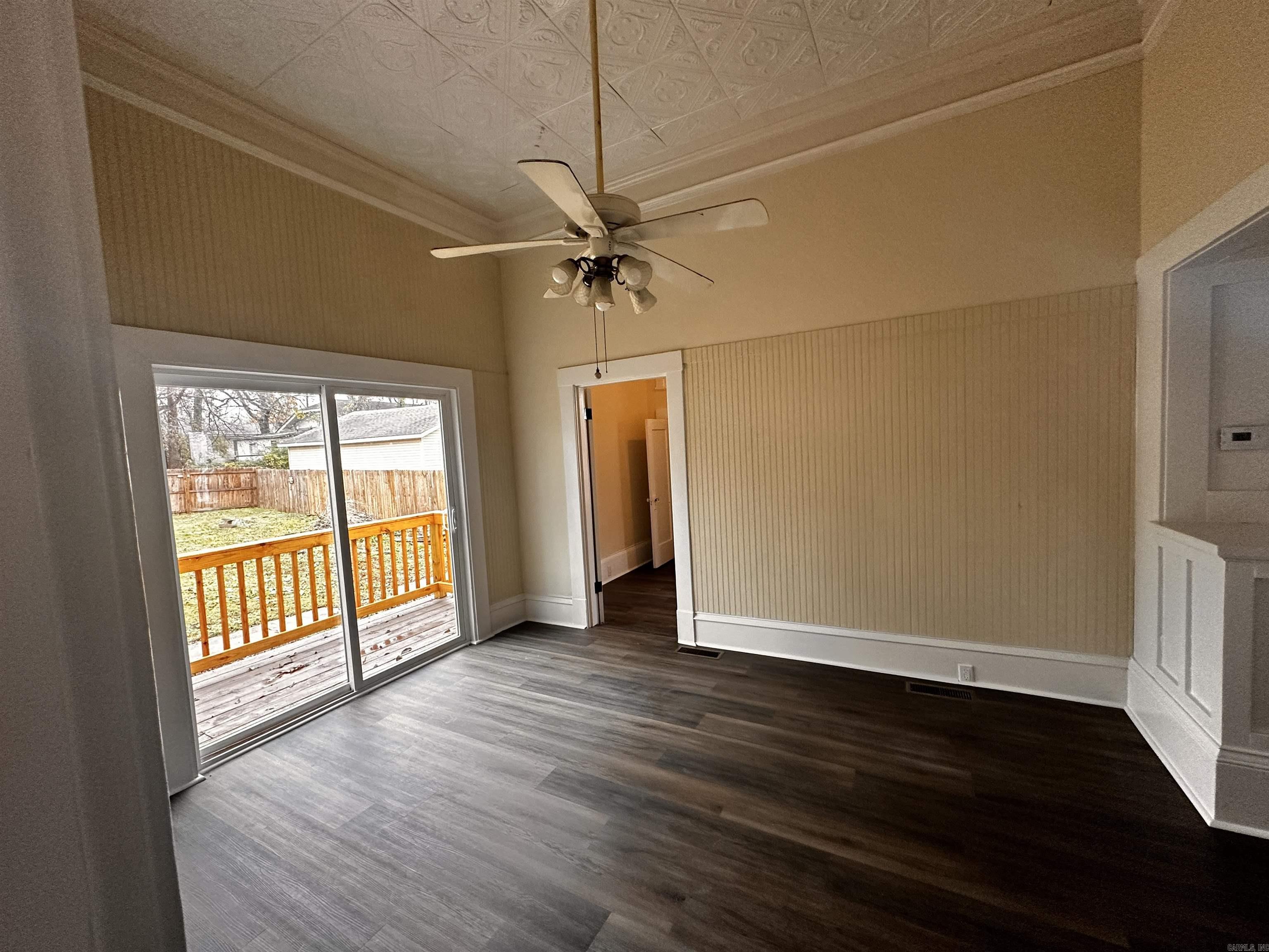 SOUTH HOT SPRINGS ADDITION - Residential
