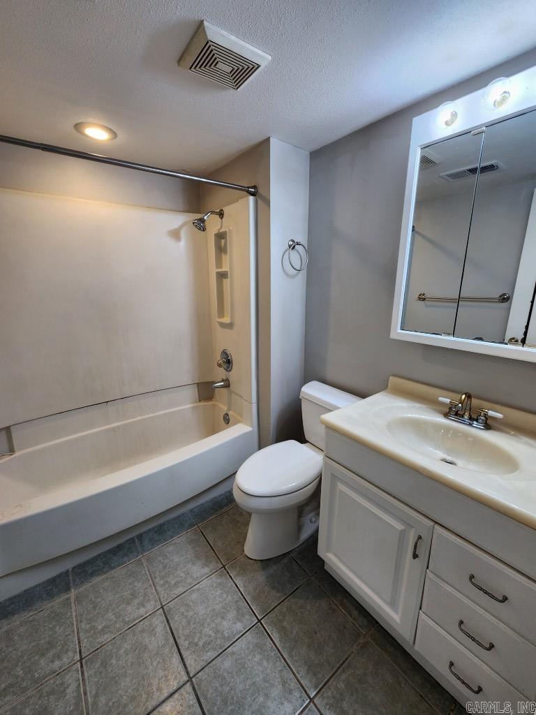 ROLLING OAKS - Residential
