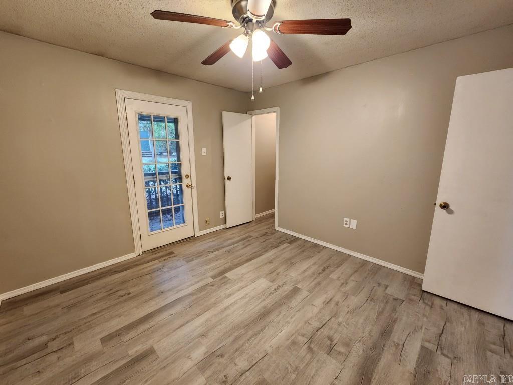 ROLLING OAKS - Residential