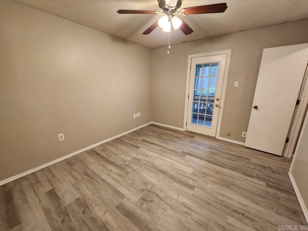 ROLLING OAKS - Residential