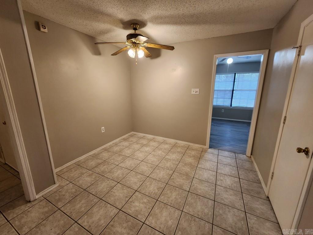 ROLLING OAKS - Residential