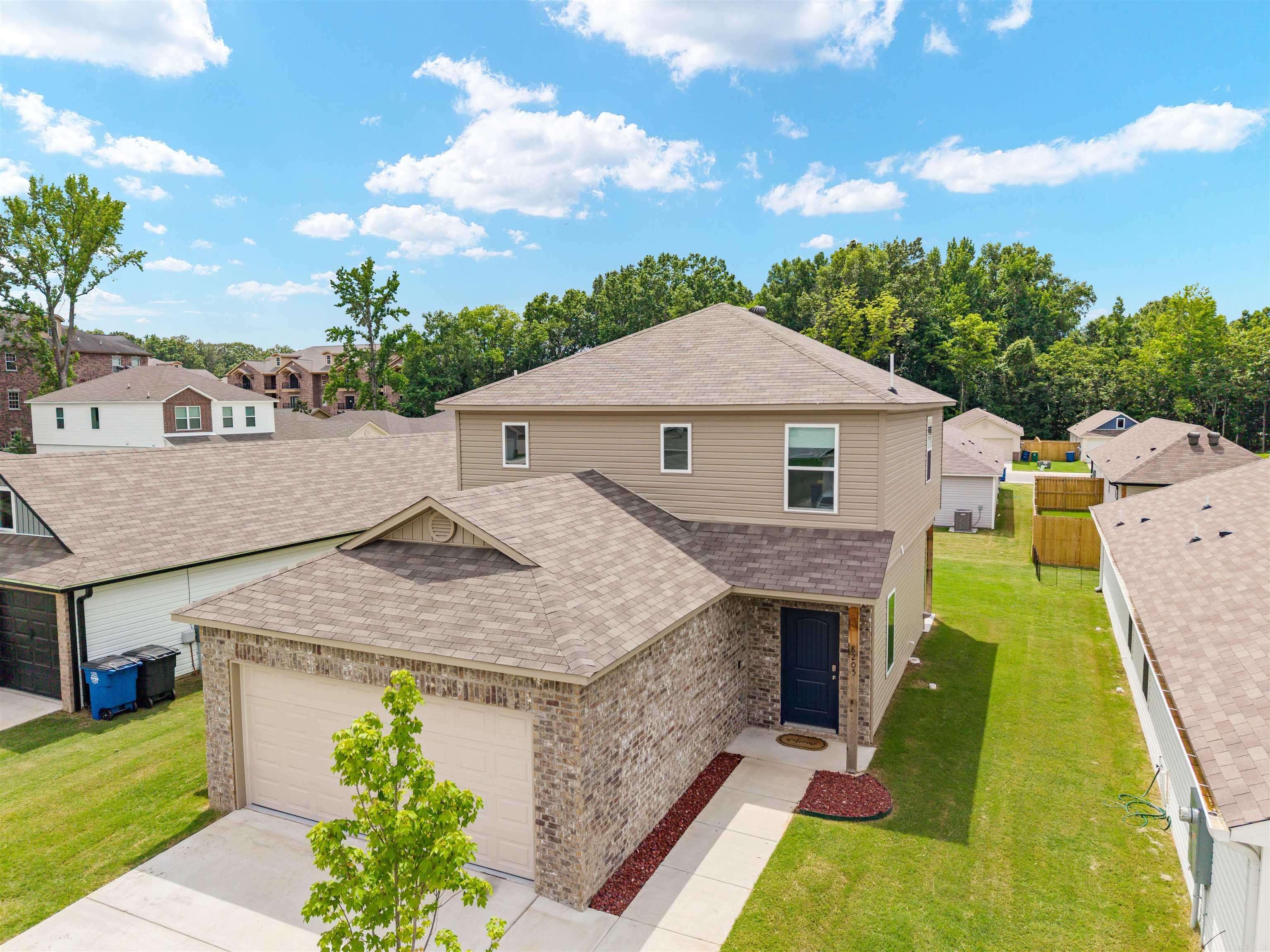 WHITE OAK CROSSING - Residential