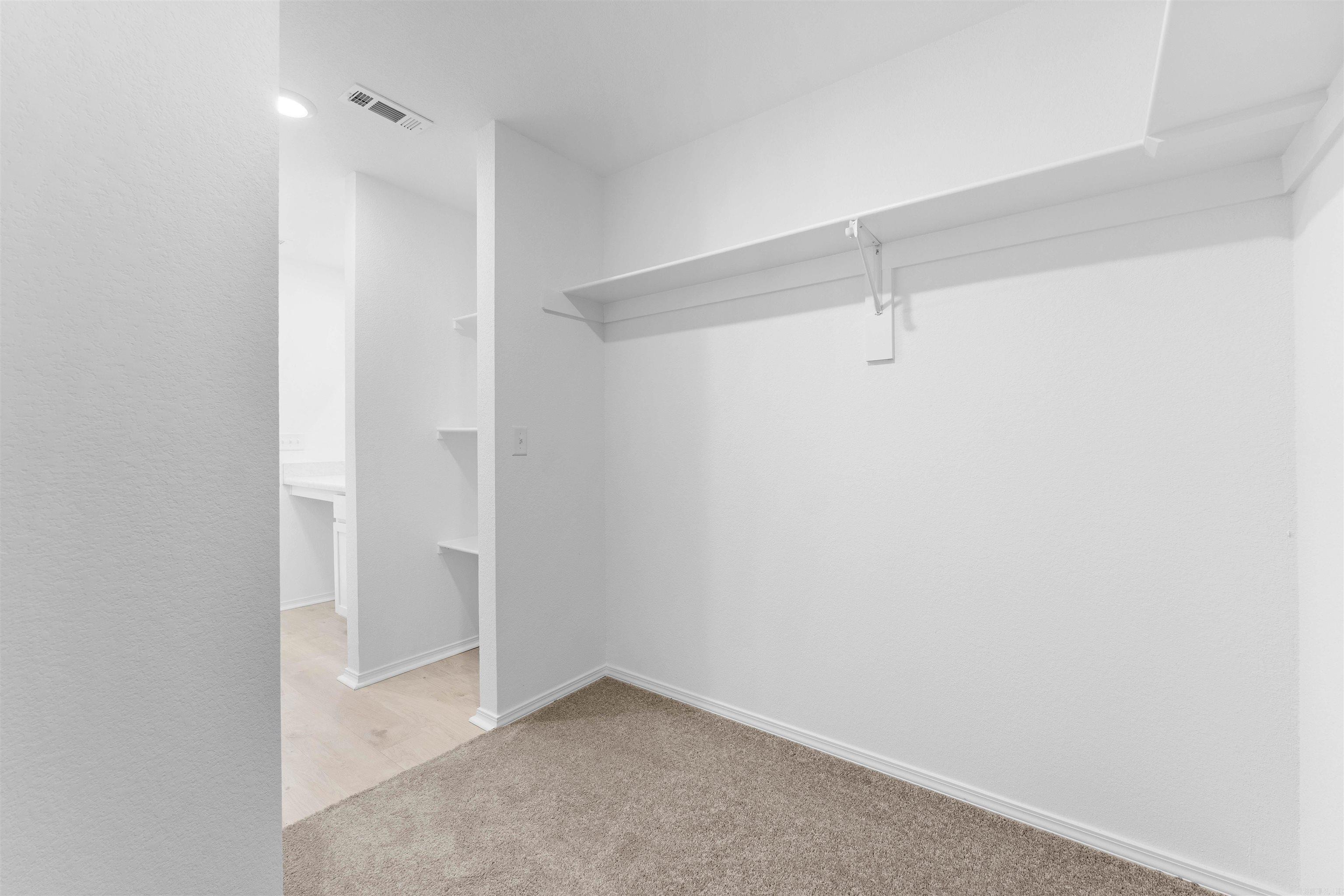 WHITE OAK CROSSING - Residential