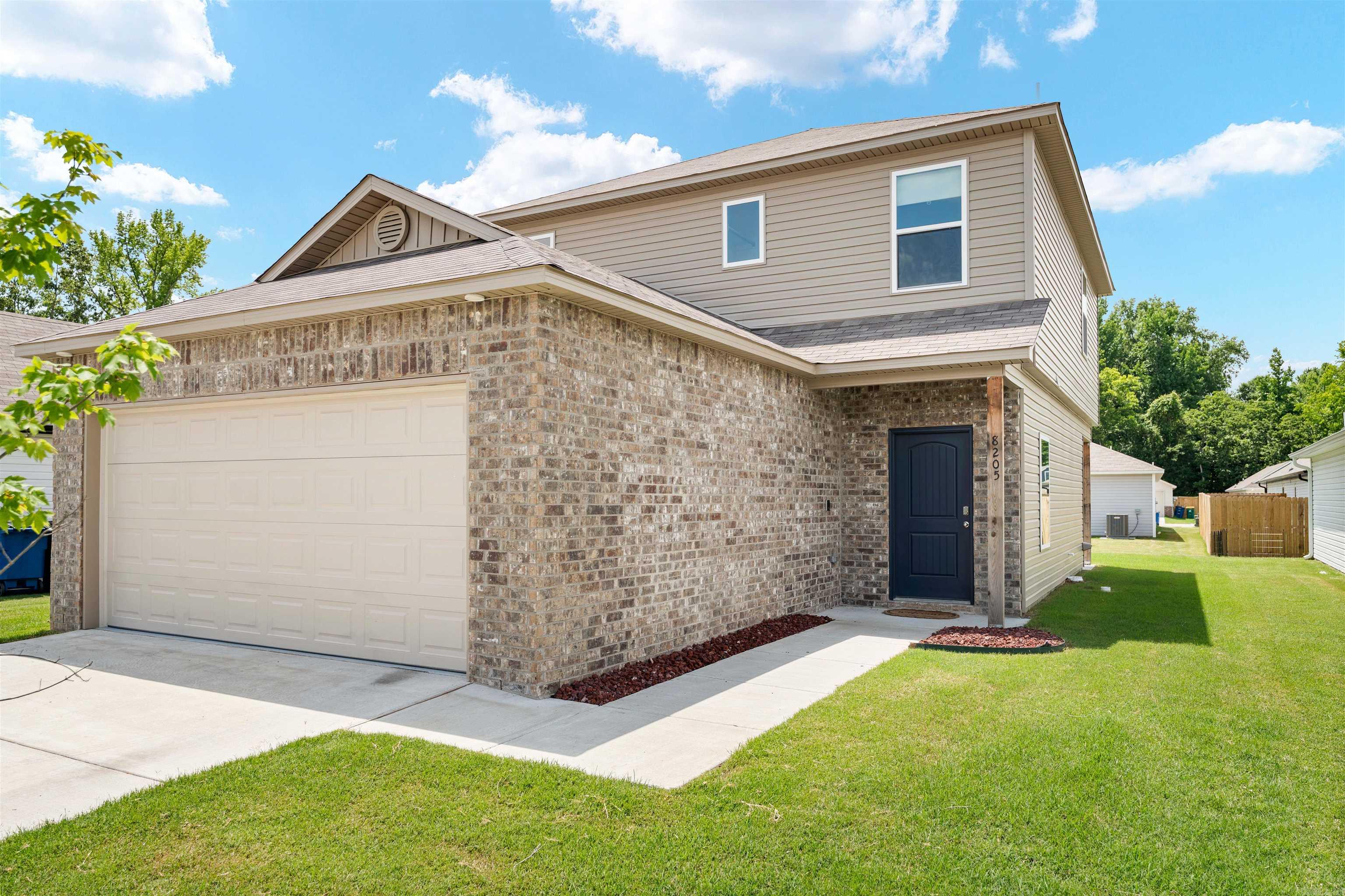 WHITE OAK CROSSING - Residential