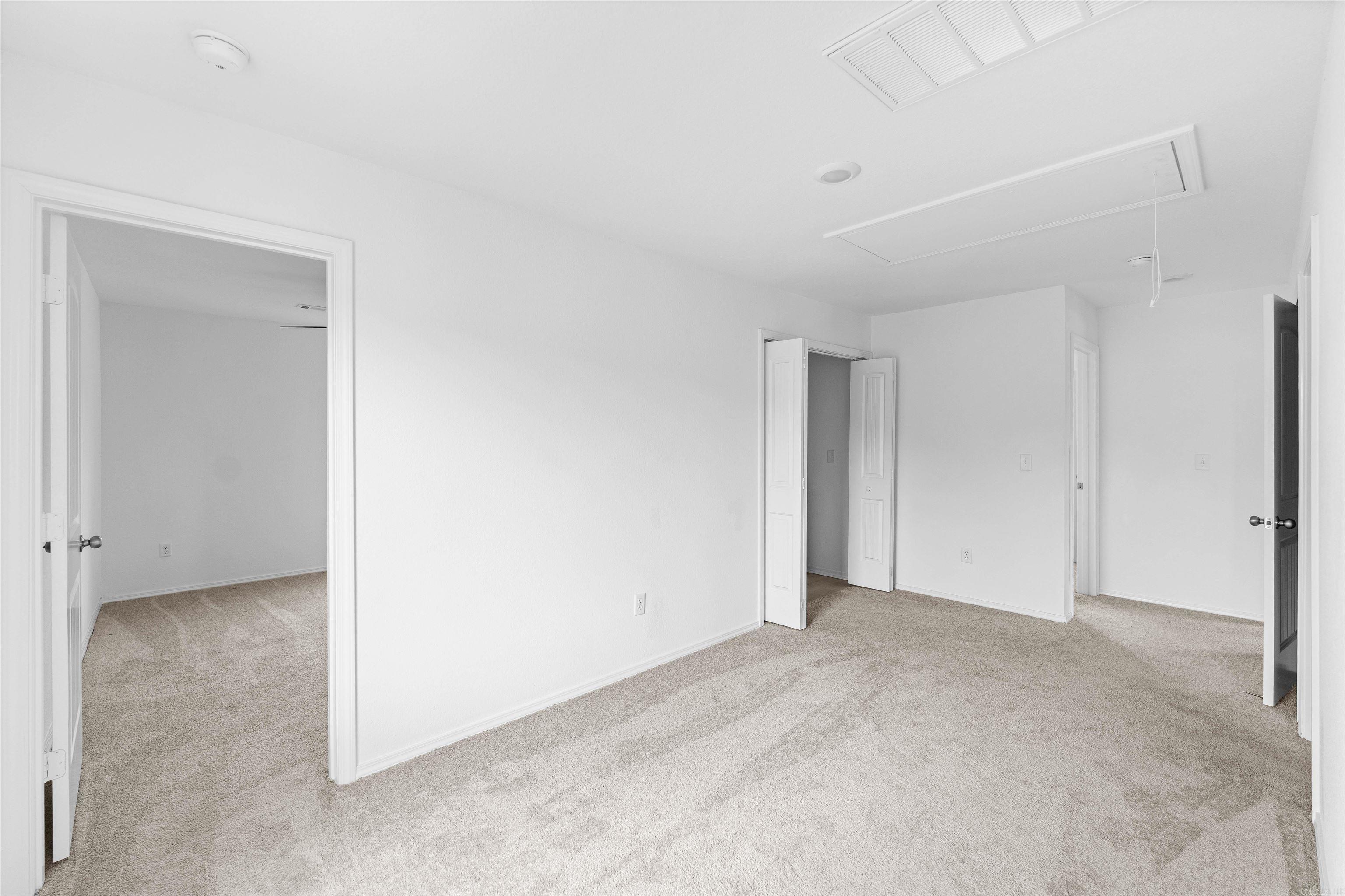 WHITE OAK CROSSING - Residential