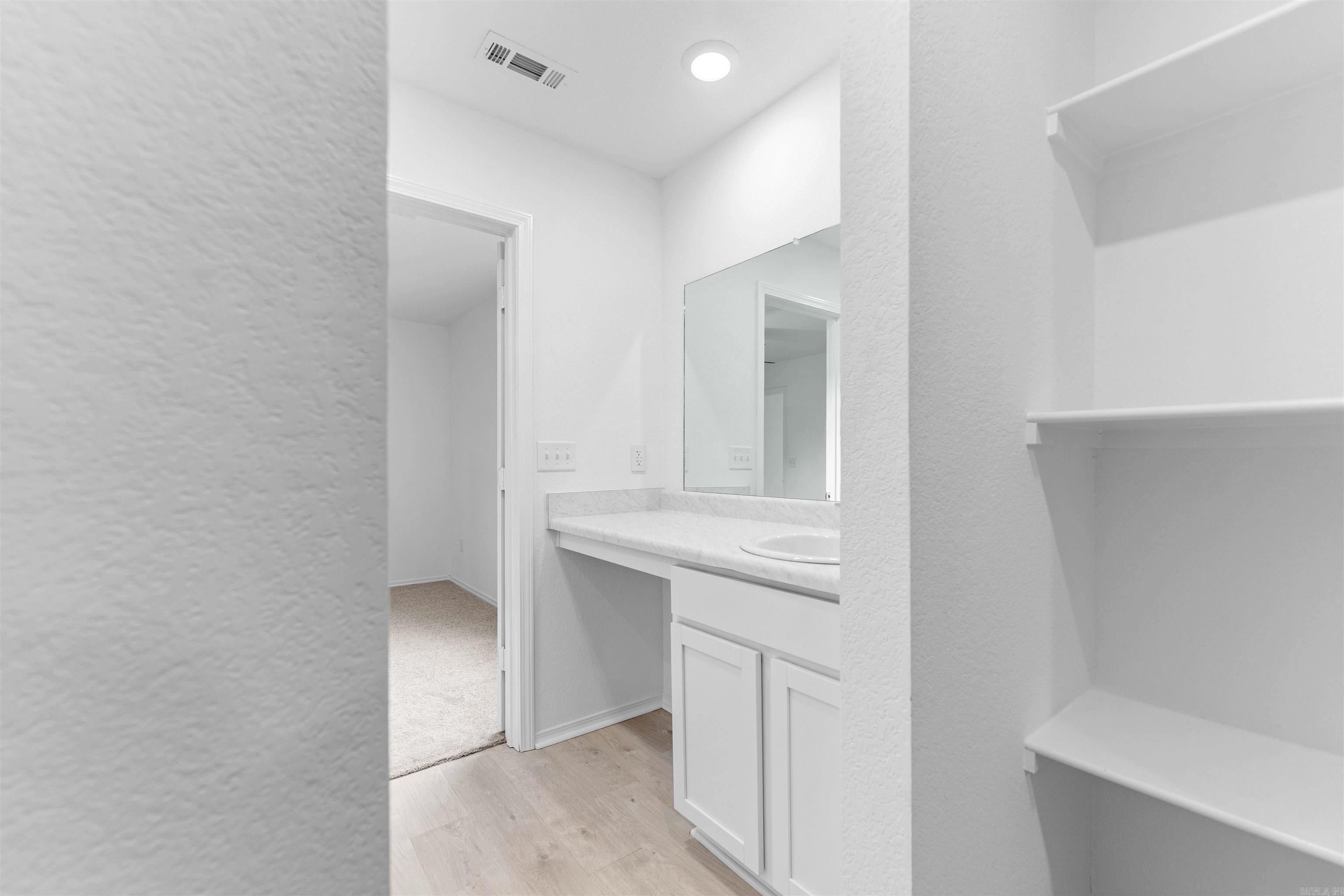 WHITE OAK CROSSING - Residential