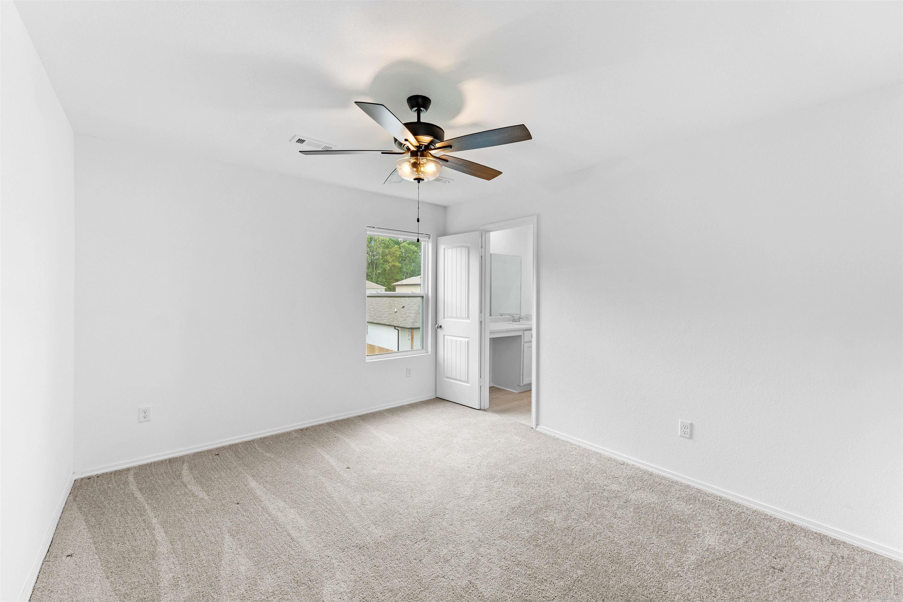 WHITE OAK CROSSING - Residential