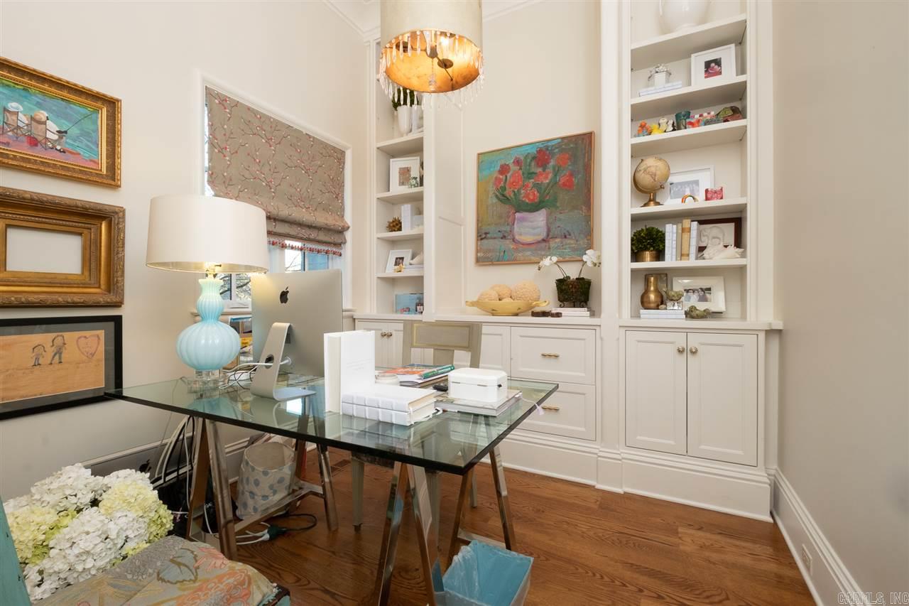 CHENAL VALLEY SOLOGNE CIRCLE - Residential