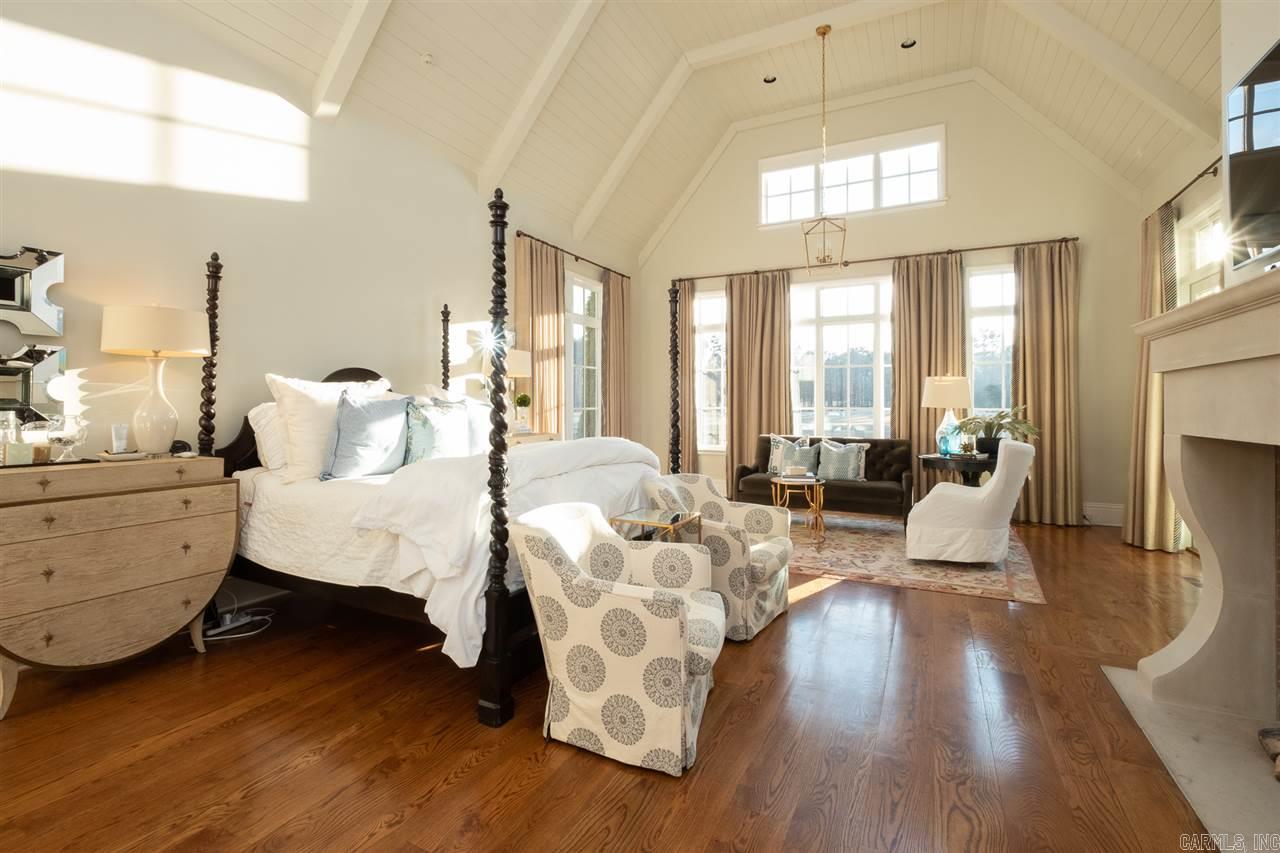 CHENAL VALLEY SOLOGNE CIRCLE - Residential