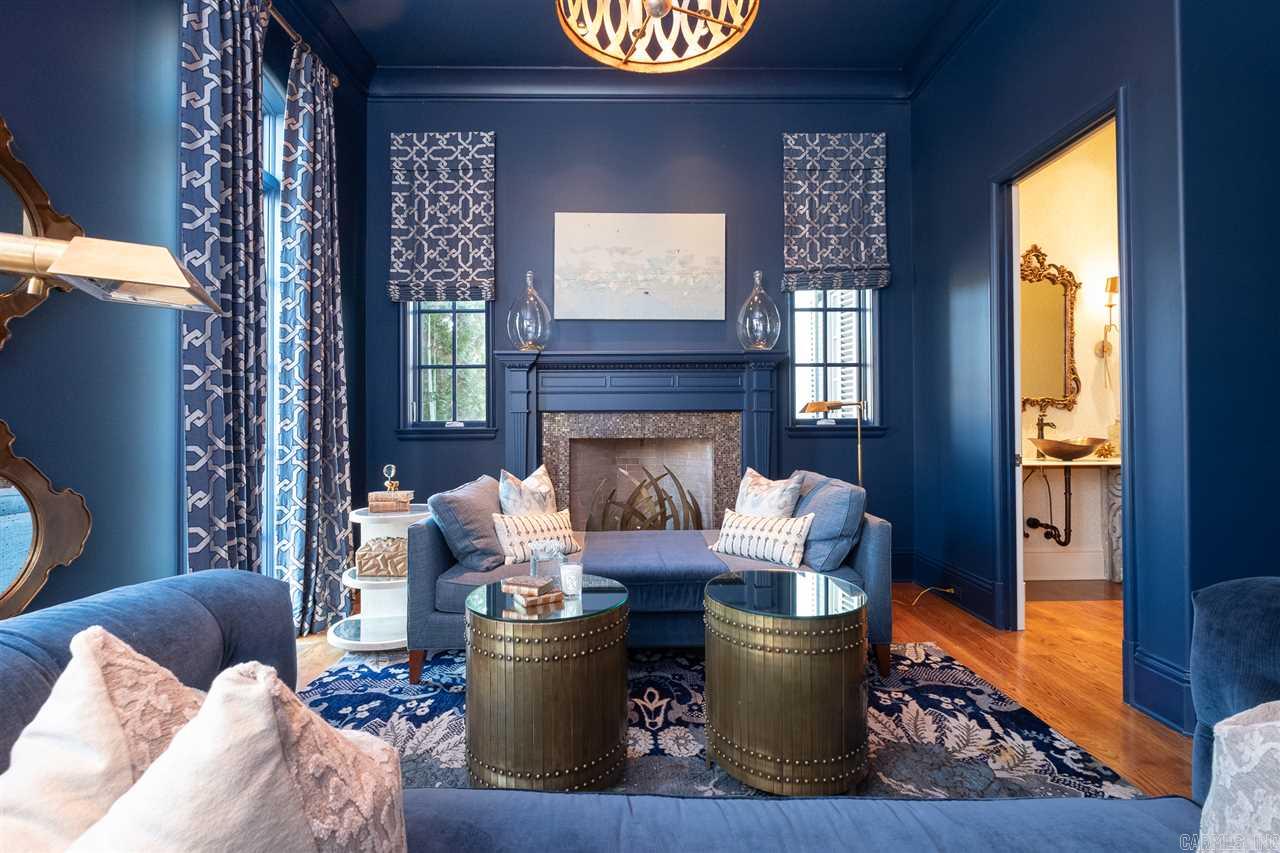 CHENAL VALLEY SOLOGNE CIRCLE - Residential