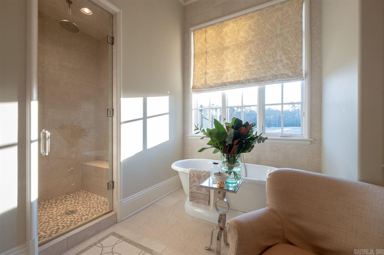 CHENAL VALLEY SOLOGNE CIRCLE - Residential