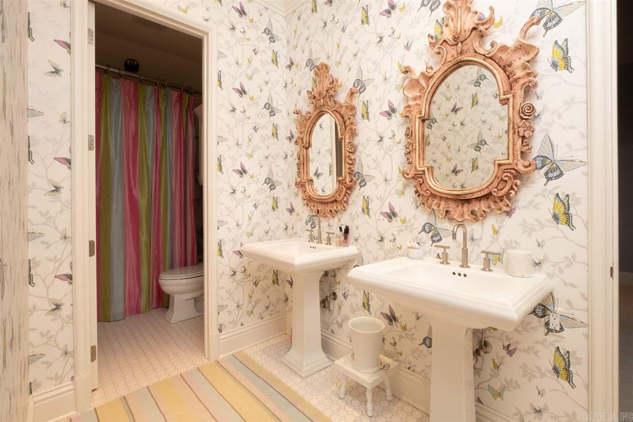 CHENAL VALLEY SOLOGNE CIRCLE - Residential