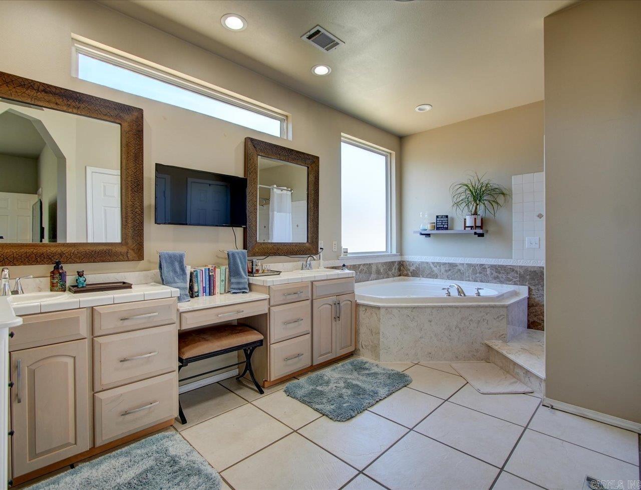 White Eagle Estates - Residential