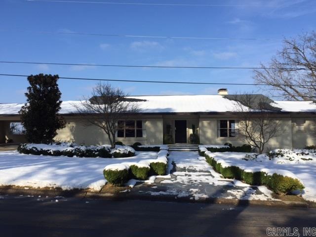 EAST PALISADES - Residential