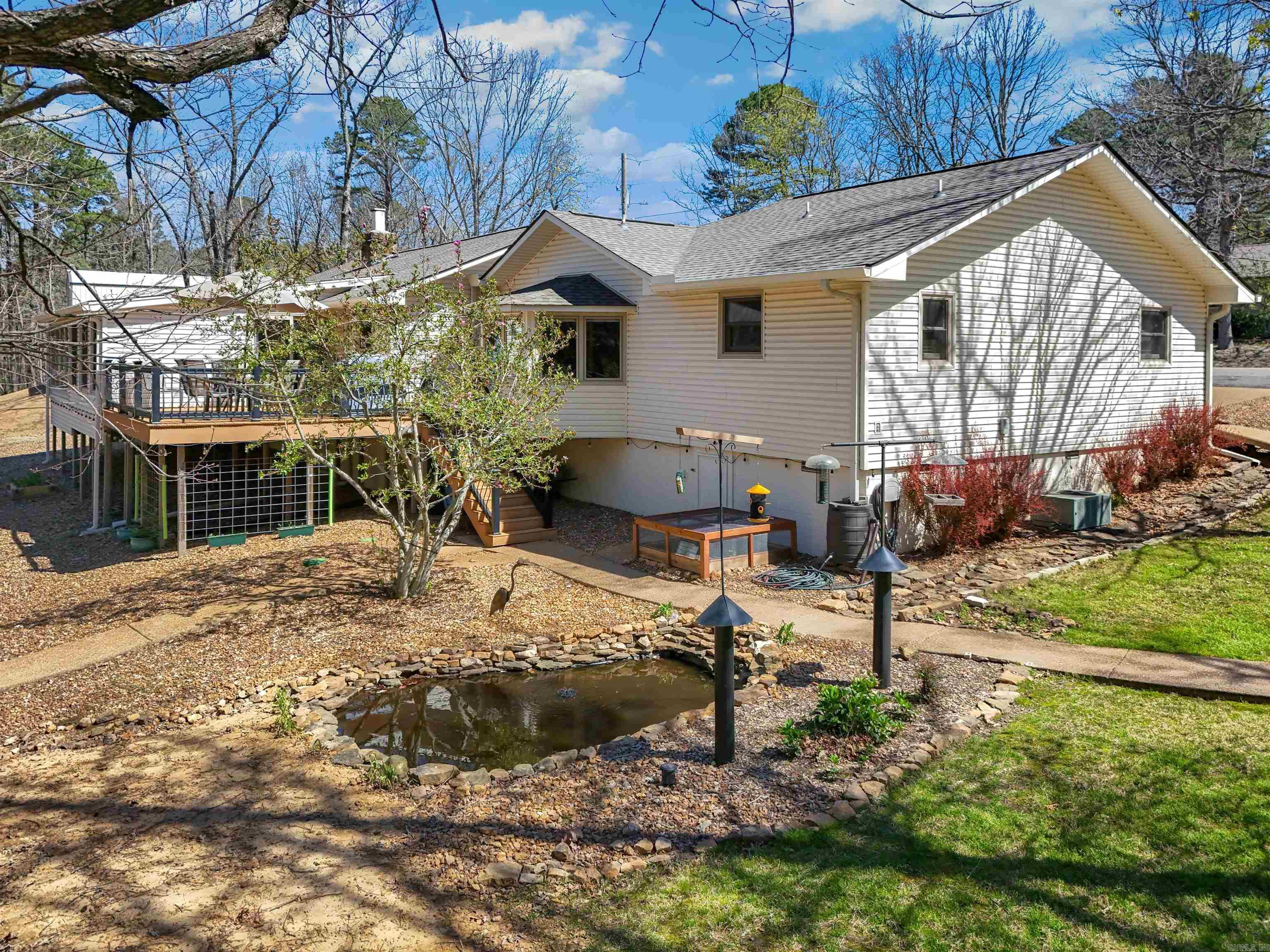 INDIAN HILLS - Residential