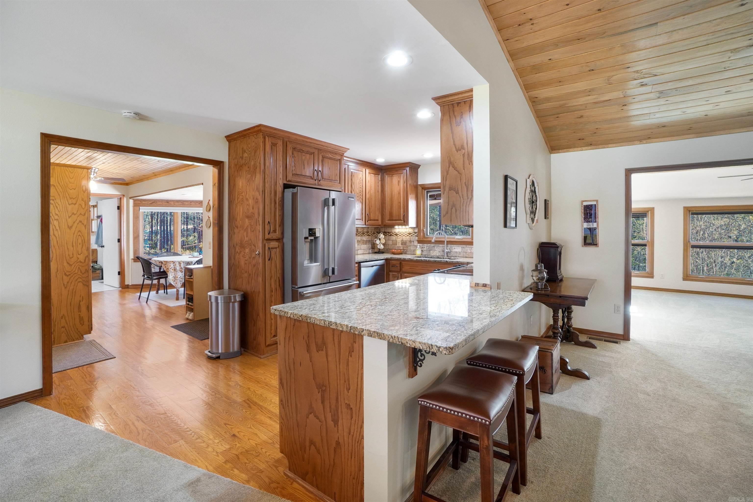 INDIAN HILLS - Residential