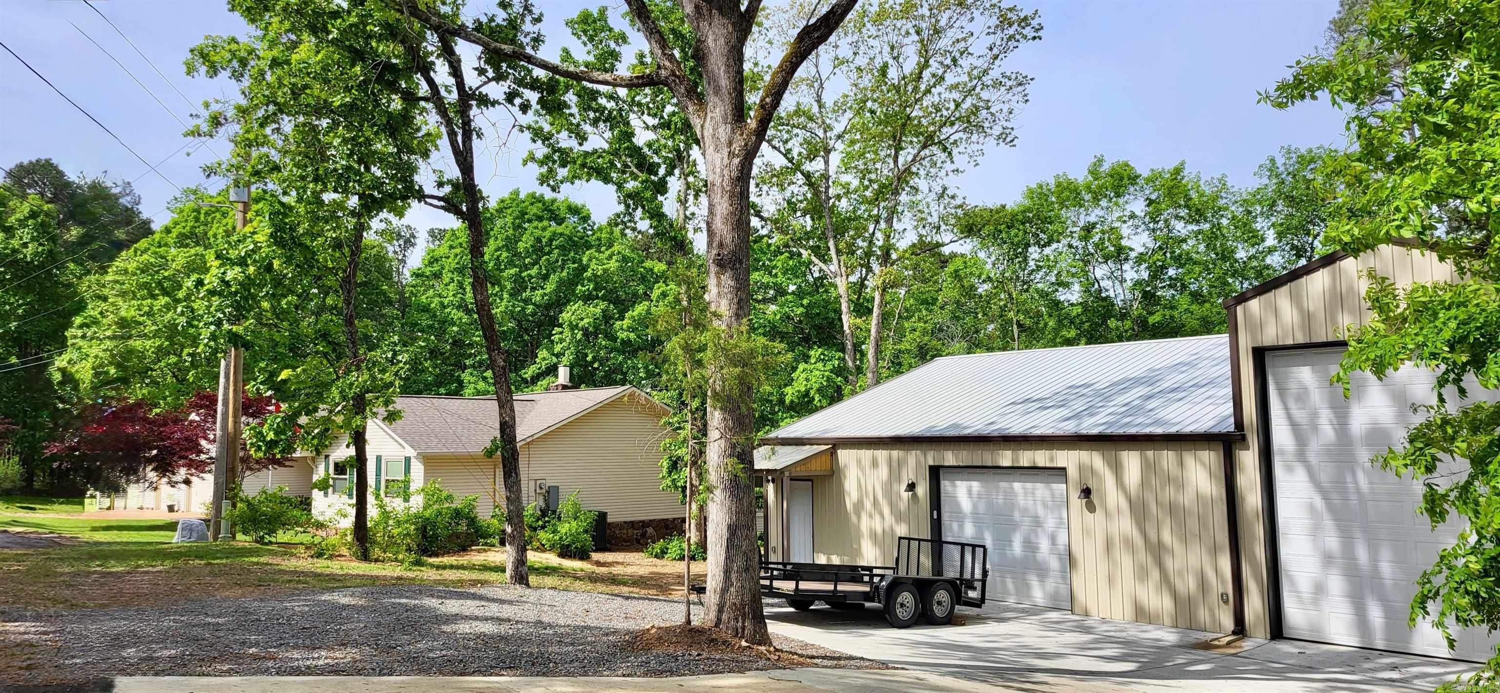 INDIAN HILLS - Residential
