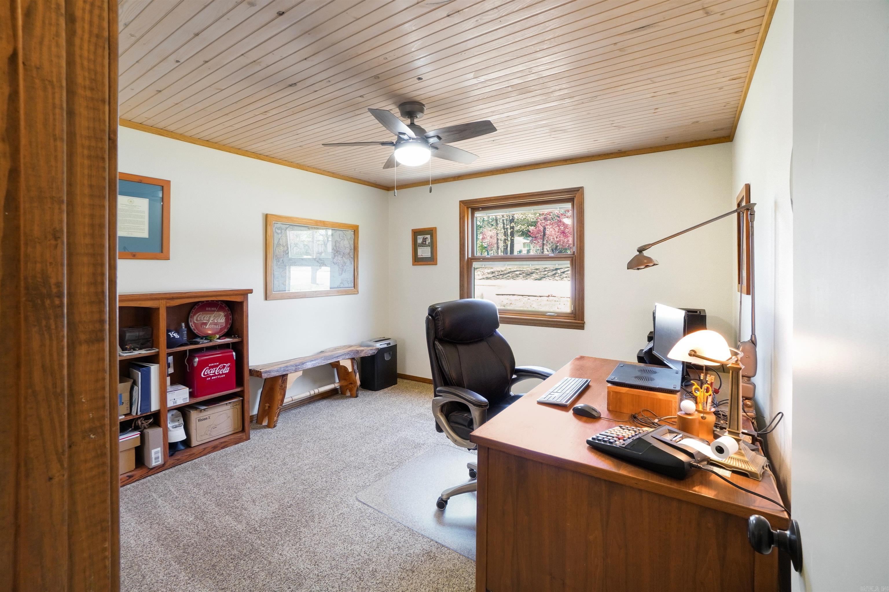 INDIAN HILLS - Residential