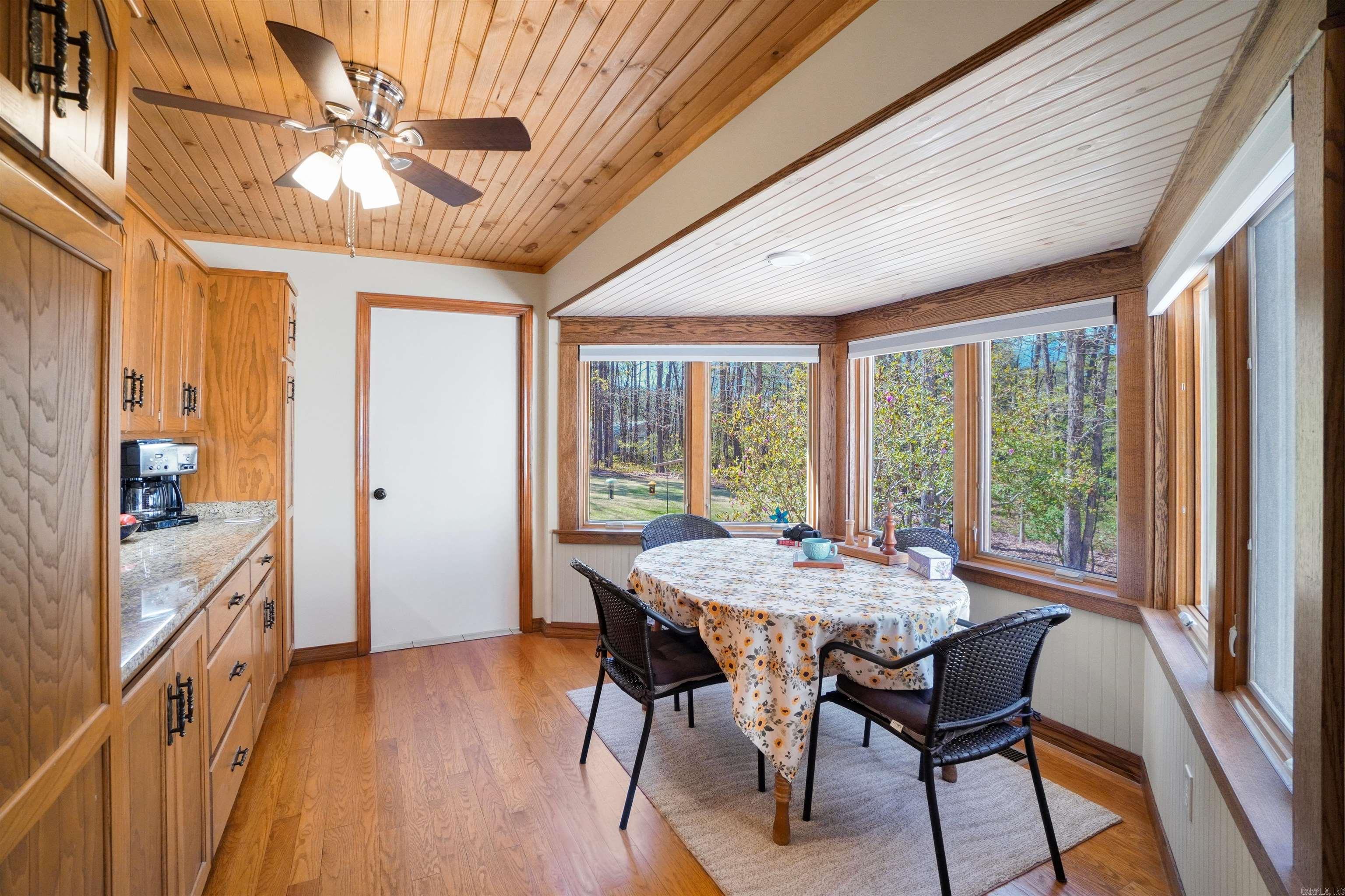 INDIAN HILLS - Residential