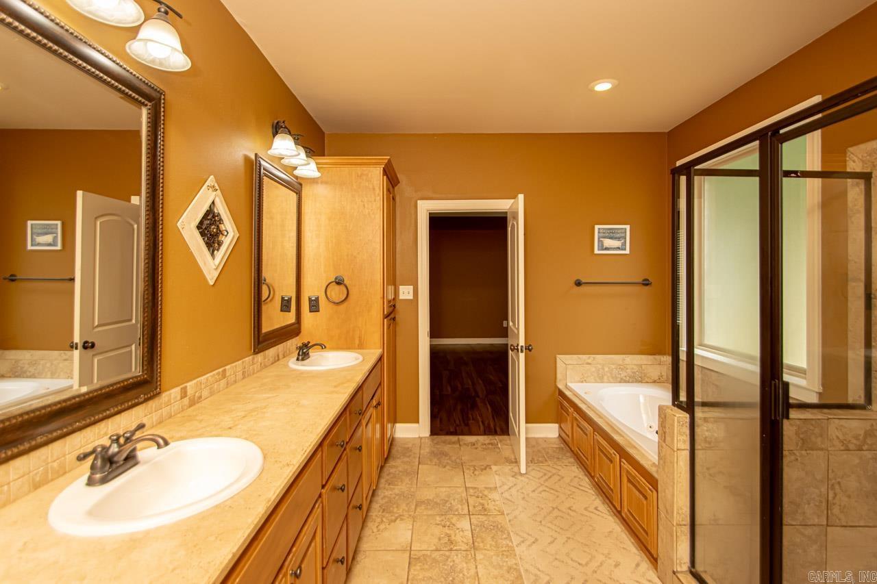 HERITAGE FARM - Residential