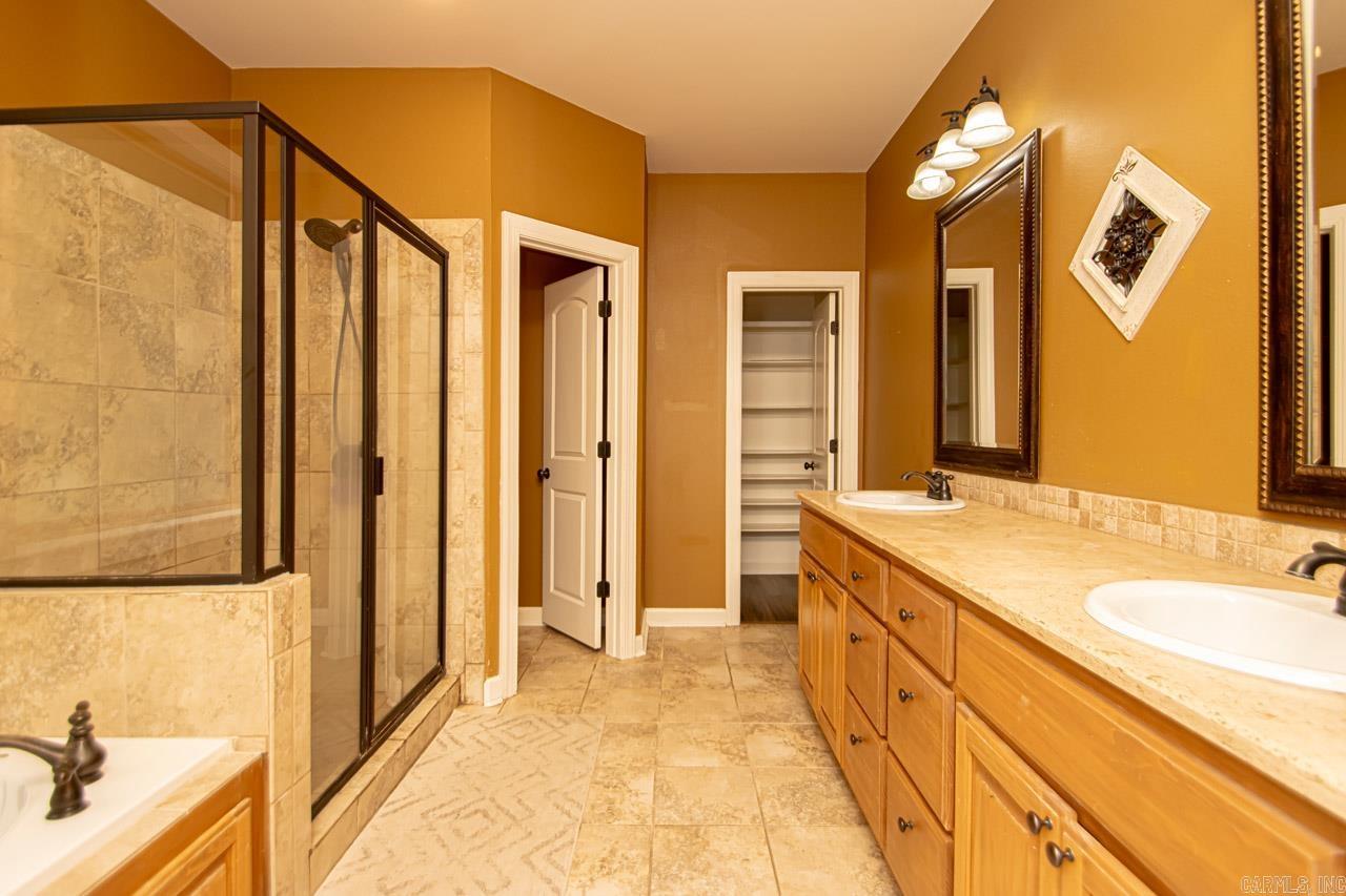 HERITAGE FARM - Residential